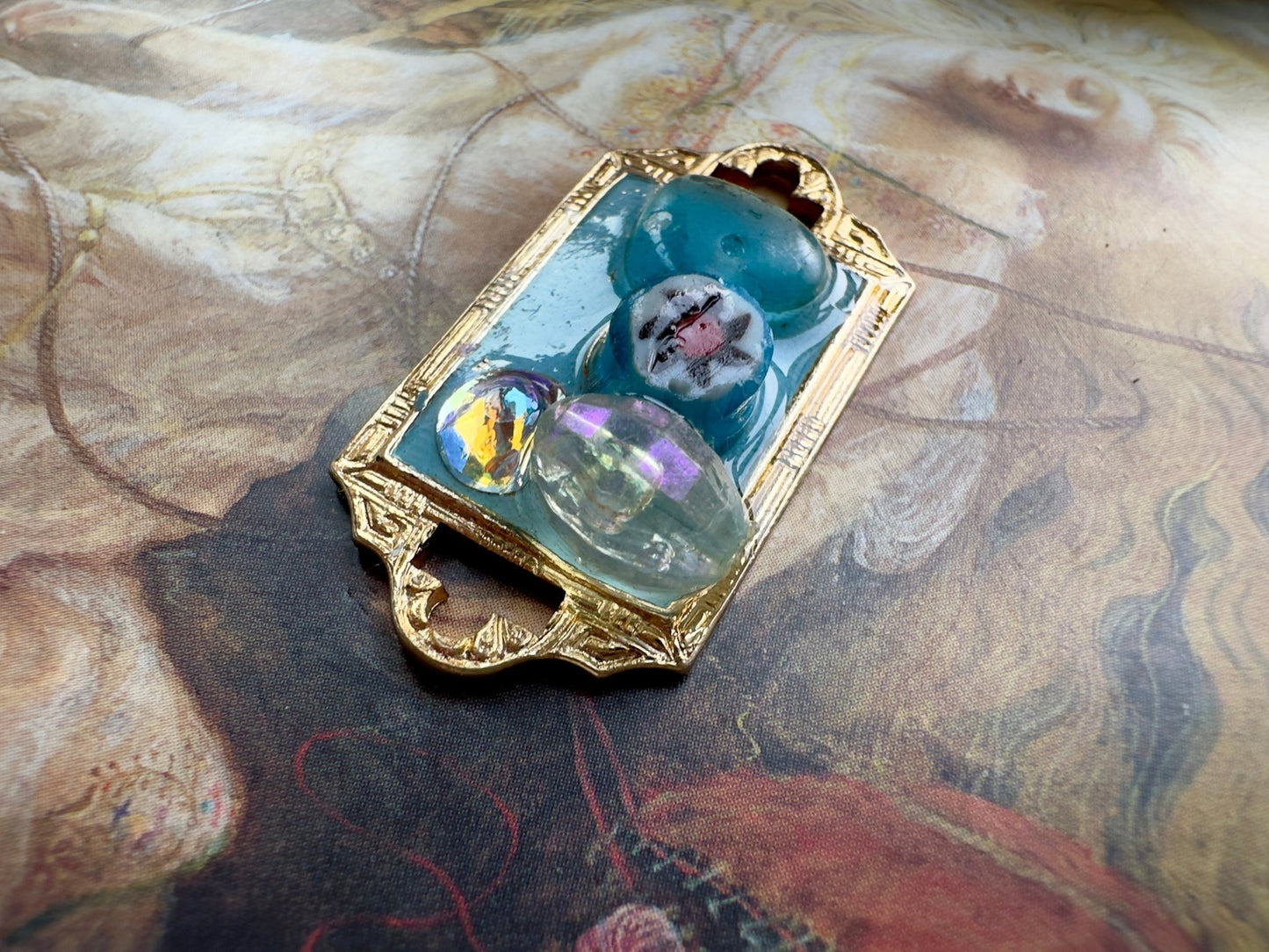 Moe Glow 14 - Handmade by Moe - Collage Pendant - Vintaj Idaho - 01/27/2026 - Vintaj Live Shop ID