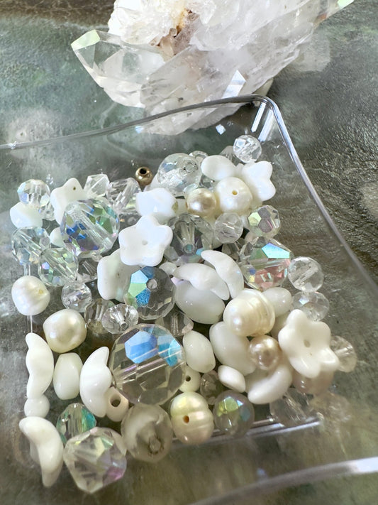 Moon Flower - 1 oz Vintage Bead Mix - Idaho Vintaj Design - 6/18/2025 - Vintaj Live Shop ID