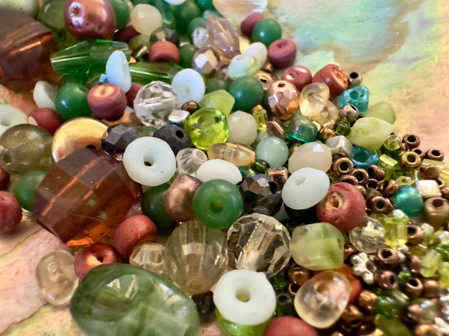 Olivine Allure Vintage Bead Mix - Idaho Vintaj Design - 8/13/2025 - Vintaj Live Shop ID