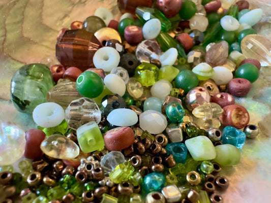 Olivine Allure Vintage Bead Mix - Idaho Vintaj Design - 8/13/2025 - Vintaj Live Shop ID