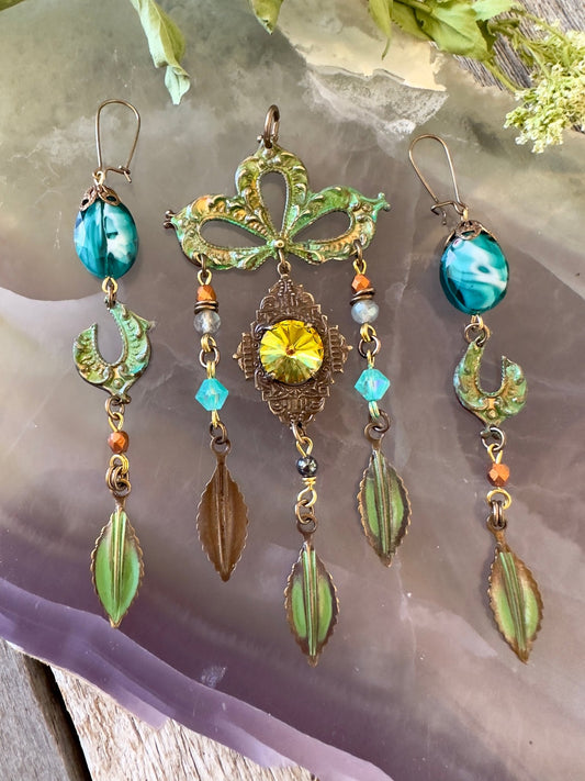Paradise Fleur - Pendant Earrings Kit - 5/23/2025 - Vintaj Live Shop ID