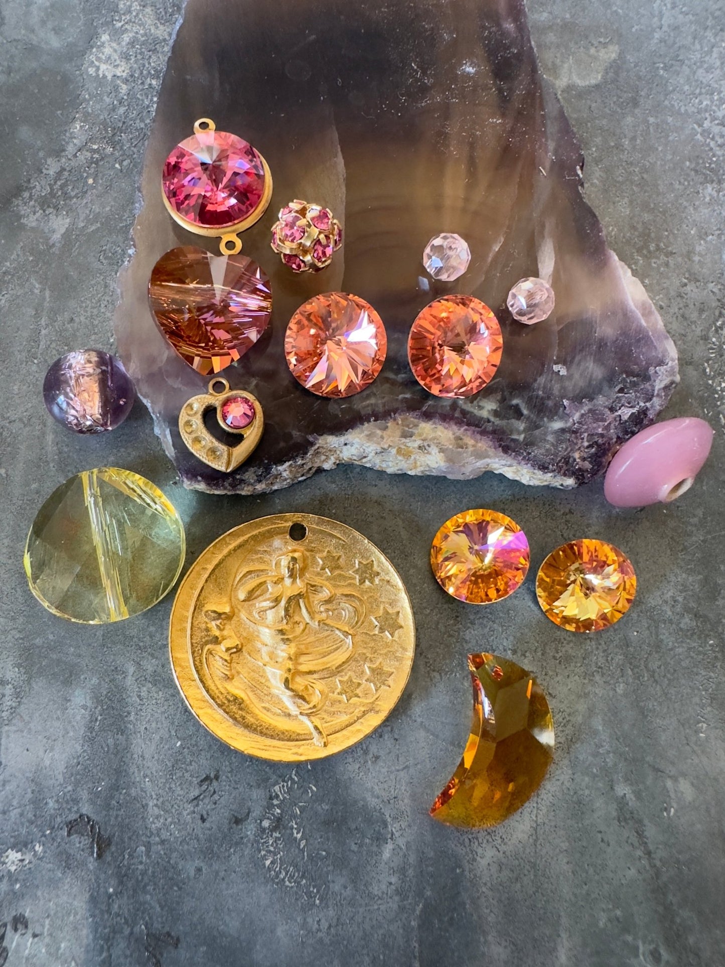 Radiant Moonrise - Vintage Glam Inspo Mix - Idaho Vintaj Design - 8/9/2025 - Vintaj Live Shop ID