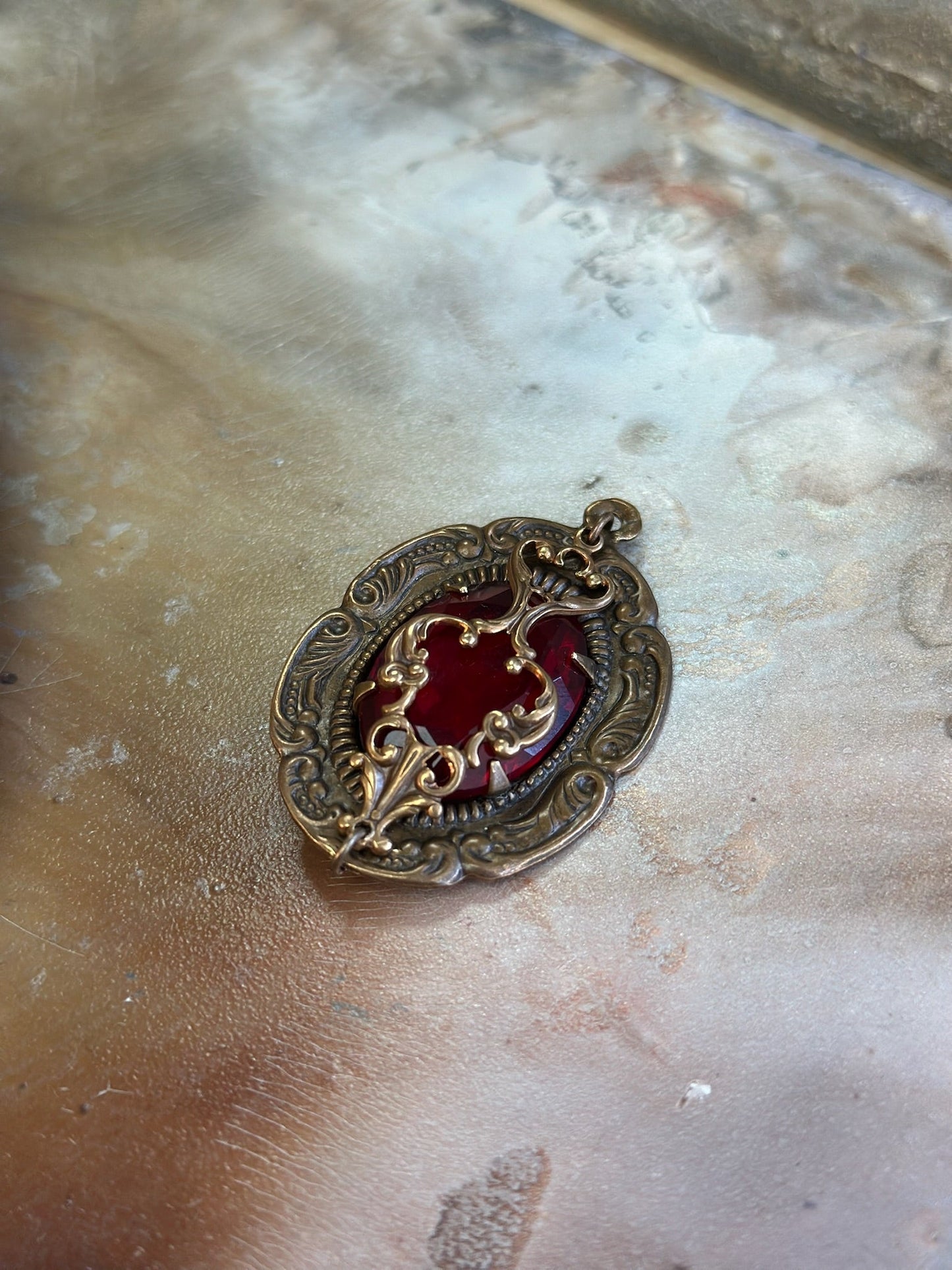 Ruby Glass Tension Wrap Pendant Kit - Vintaj Design - 3/26/2025 - Vintaj Live Shop ID