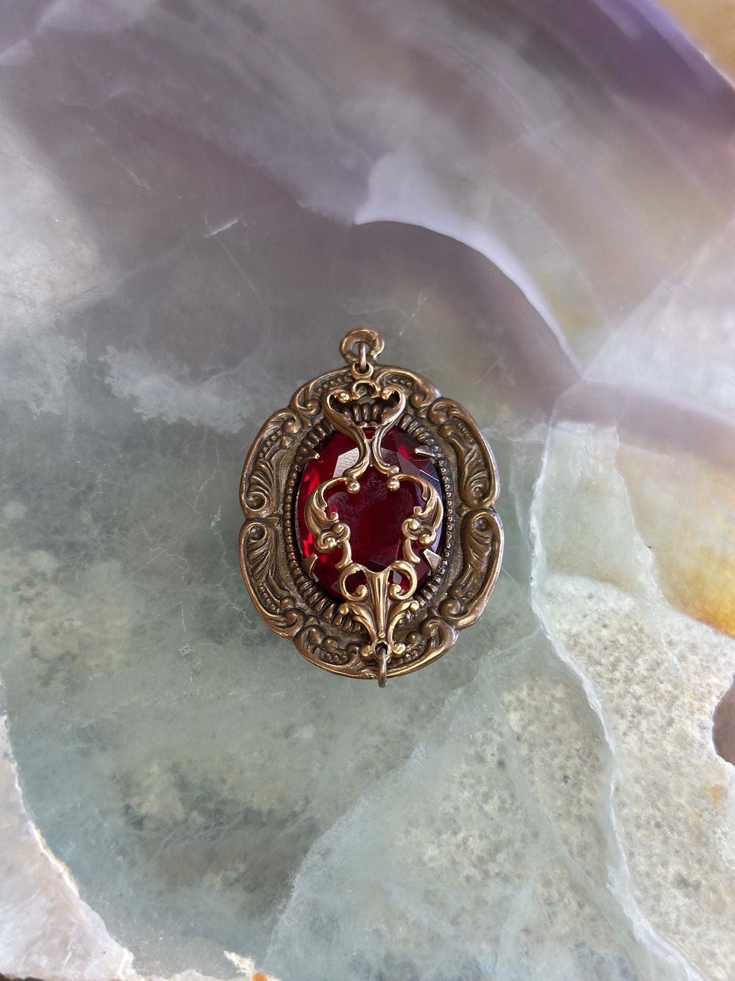 Ruby Glass Tension Wrap Pendant Kit - Vintaj Design - 3/26/2025 - Vintaj Live Shop ID