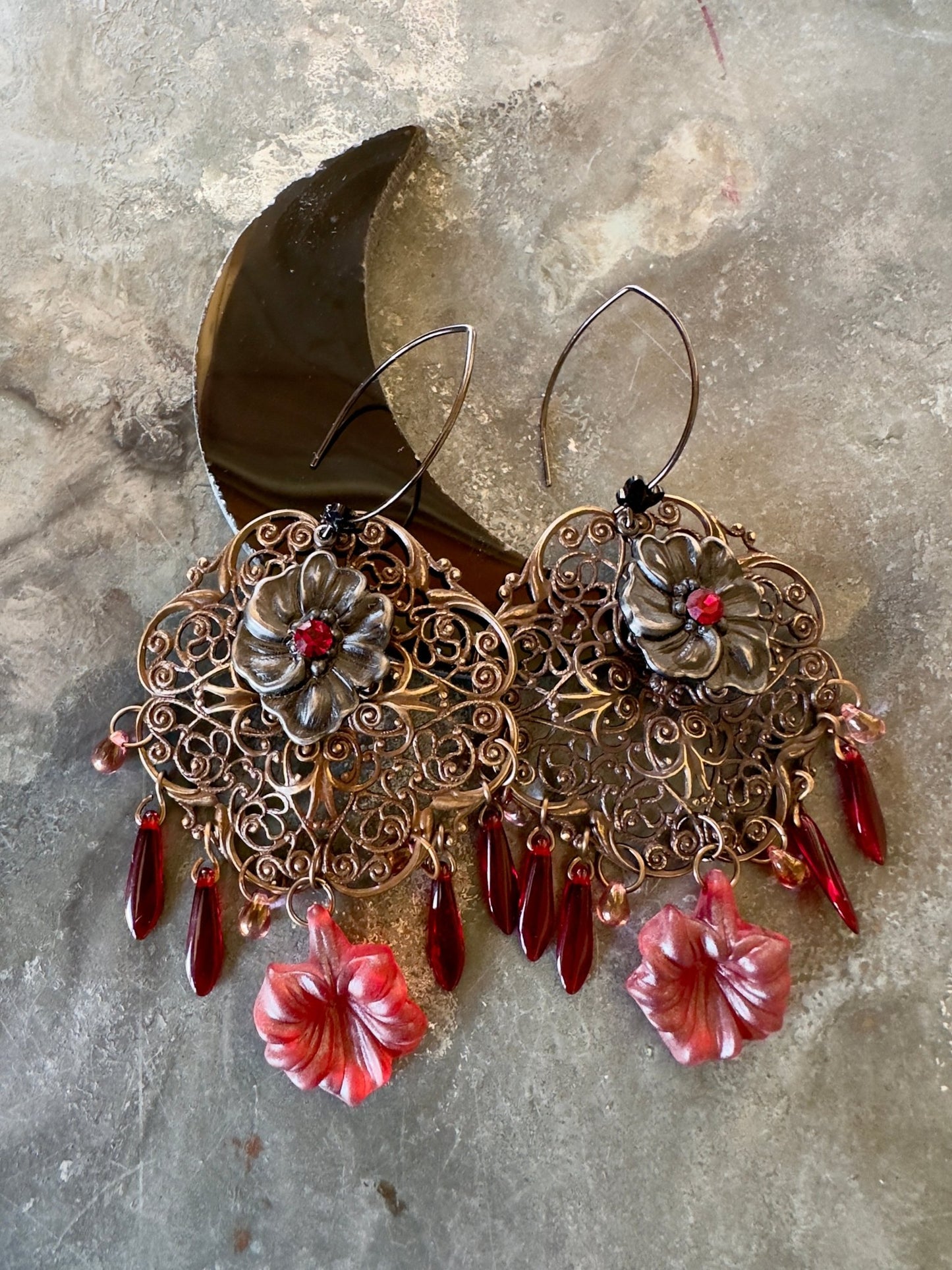 Scarlet Lace - Earrings Kit - Vintaj Idaho Design - 7/30/2025 - Vintaj Live Shop ID