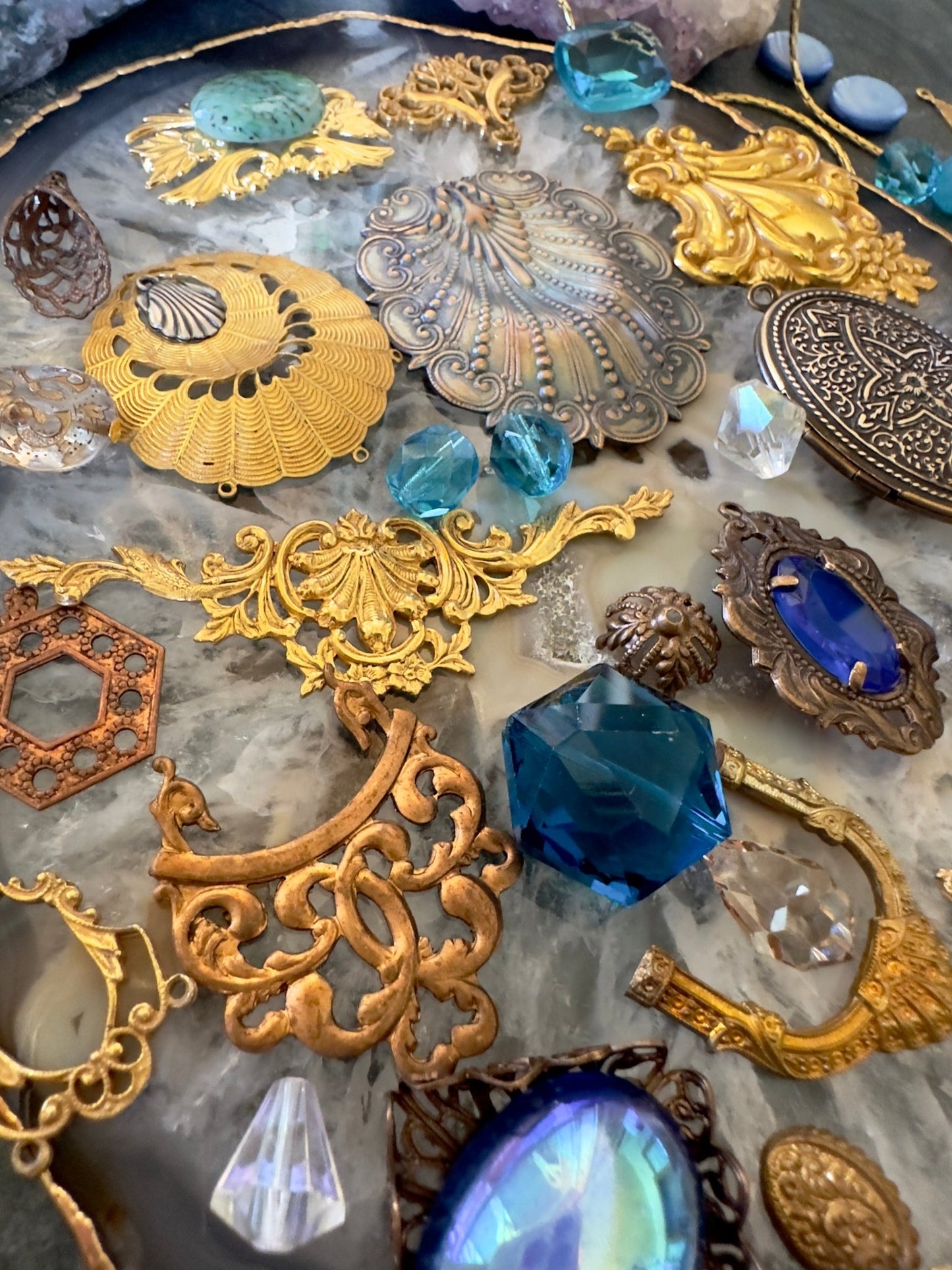 Siren Tide Mini OAK Drop! - One Of A Kind Curated Lot - Vintaj Idaho Design - 8/17/2025 - Vintaj Live Shop ID