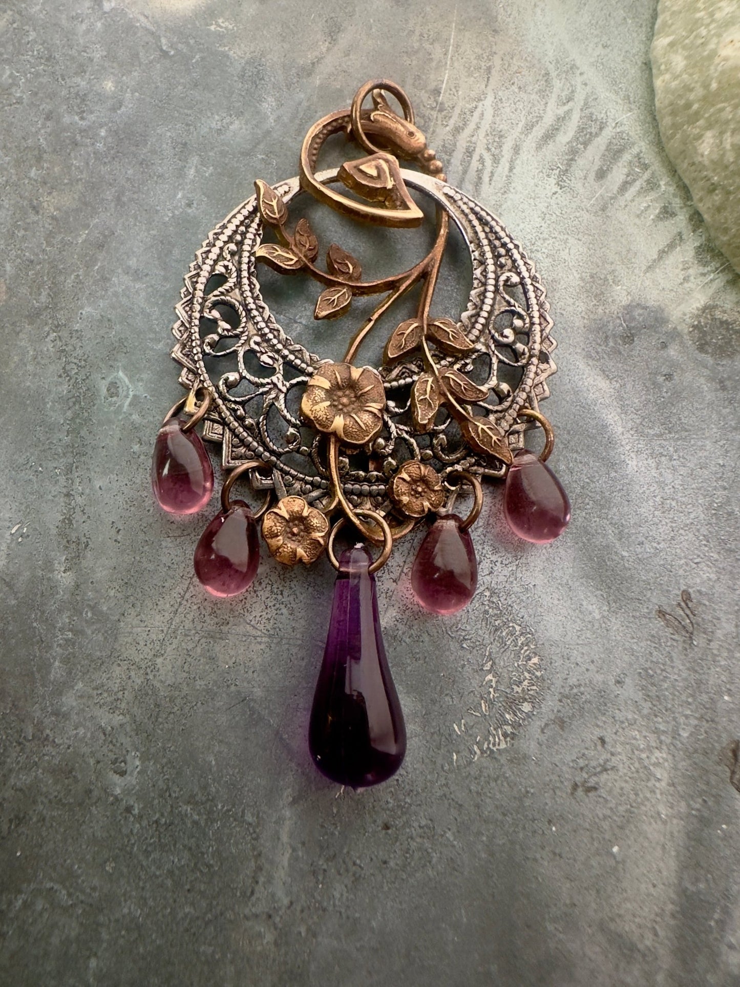 Vinery Trellis - Vintage Pendant Kit - Vintaj Idaho Design - 10/8/2025 - Vintaj Live Shop ID