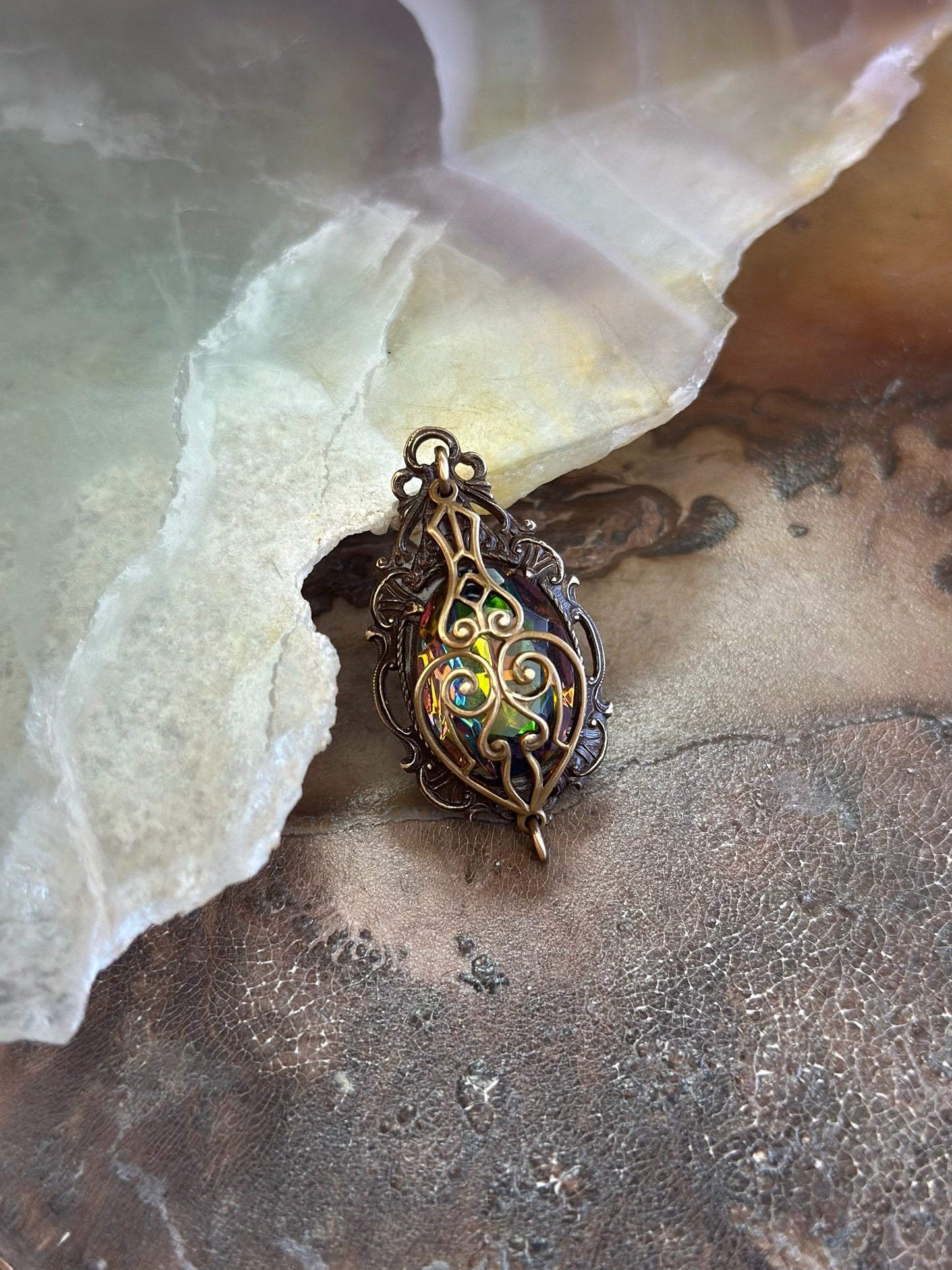 Vitrail Glass Tension Wrap Pendant Kit - Vintaj Design - 3/26/2025 - Vintaj Live Shop ID