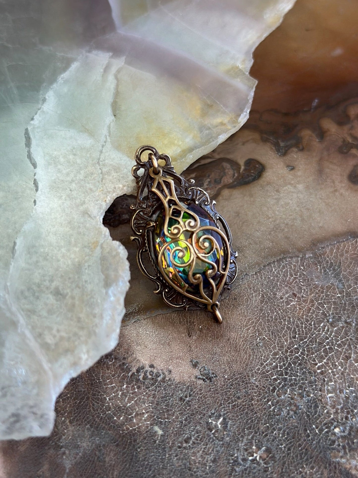 Vitrail Glass Tension Wrap Pendant Kit - Vintaj Design - 3/26/2025 - Vintaj Live Shop ID