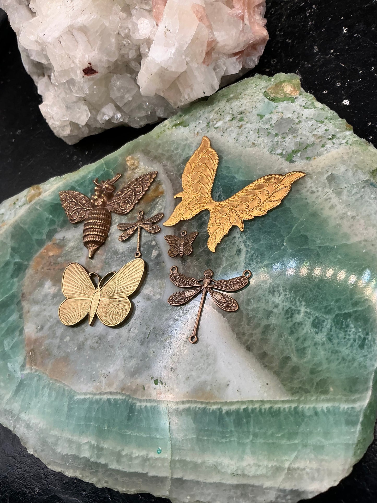 Heirloom Wings 6 Pc Vintage Vault Collection - VLS Idaho - 7/3/26