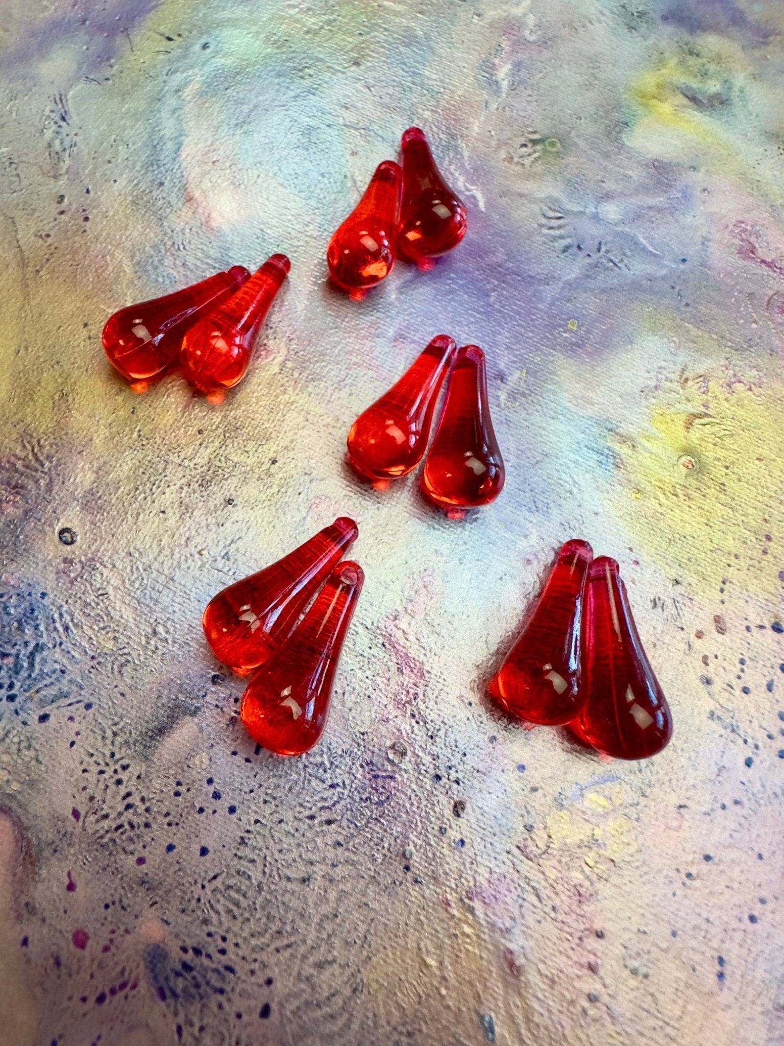 10 pcs, 20mm Red Lucite Drop - BULK UP - Vintaj Design - 1/22/25 - Vintaj Live Shop ID