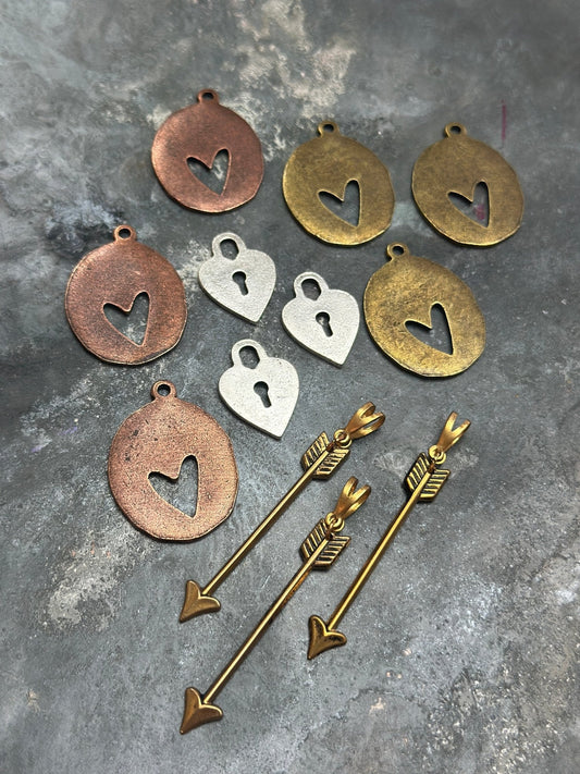 12 pcs Hearts and Arrows - Bulk Up - Vintaj Design - 2/19/25 - Vintaj Live Shop