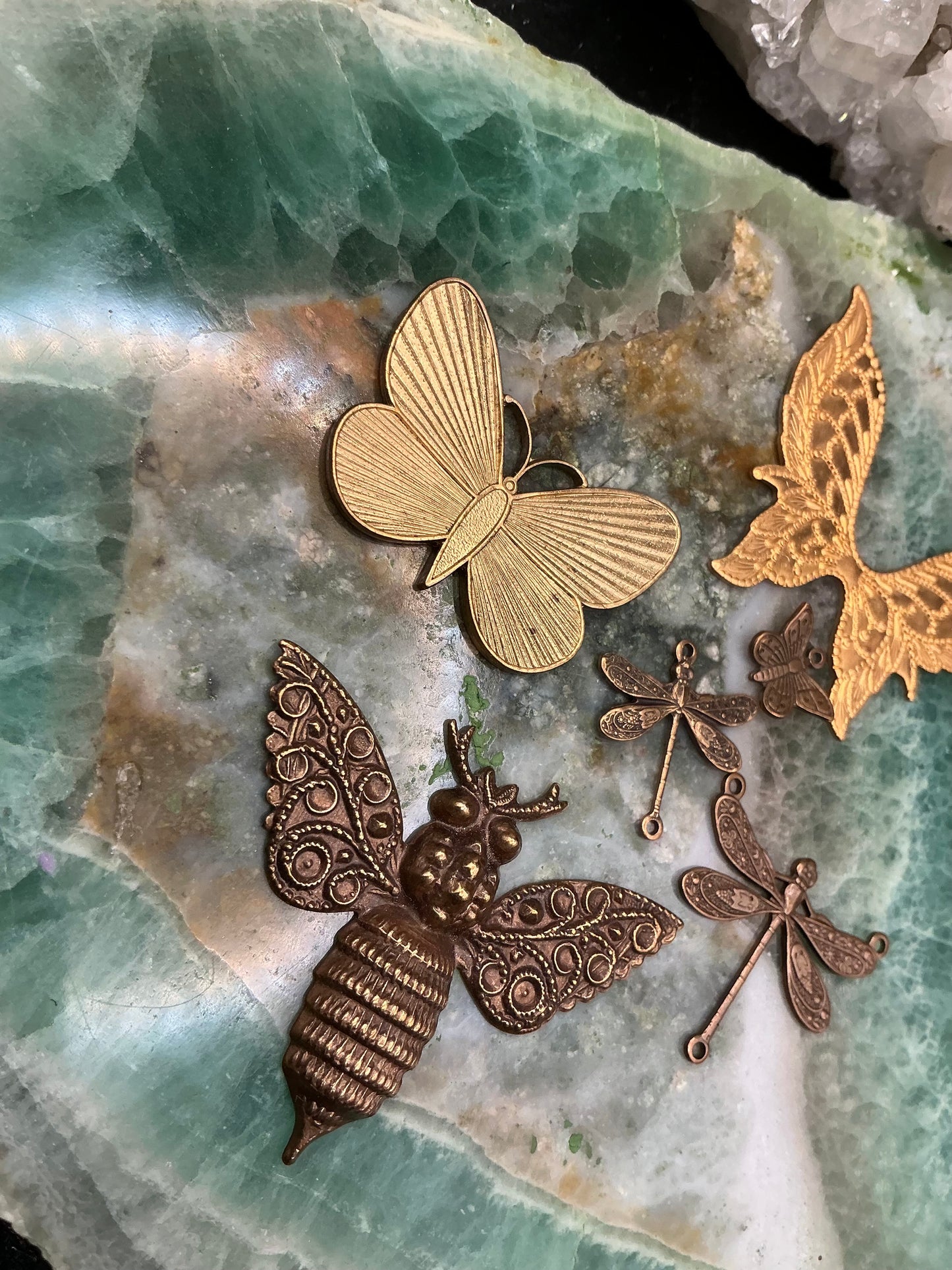 Heirloom Wings 6 Pc Vintage Vault Collection - VLS Idaho - 7/3/26