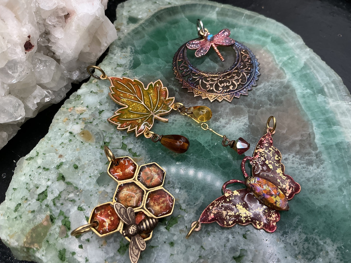 Amber Flight 4 Vintage Pendant Lot - VLS Idaho - 7/3/26