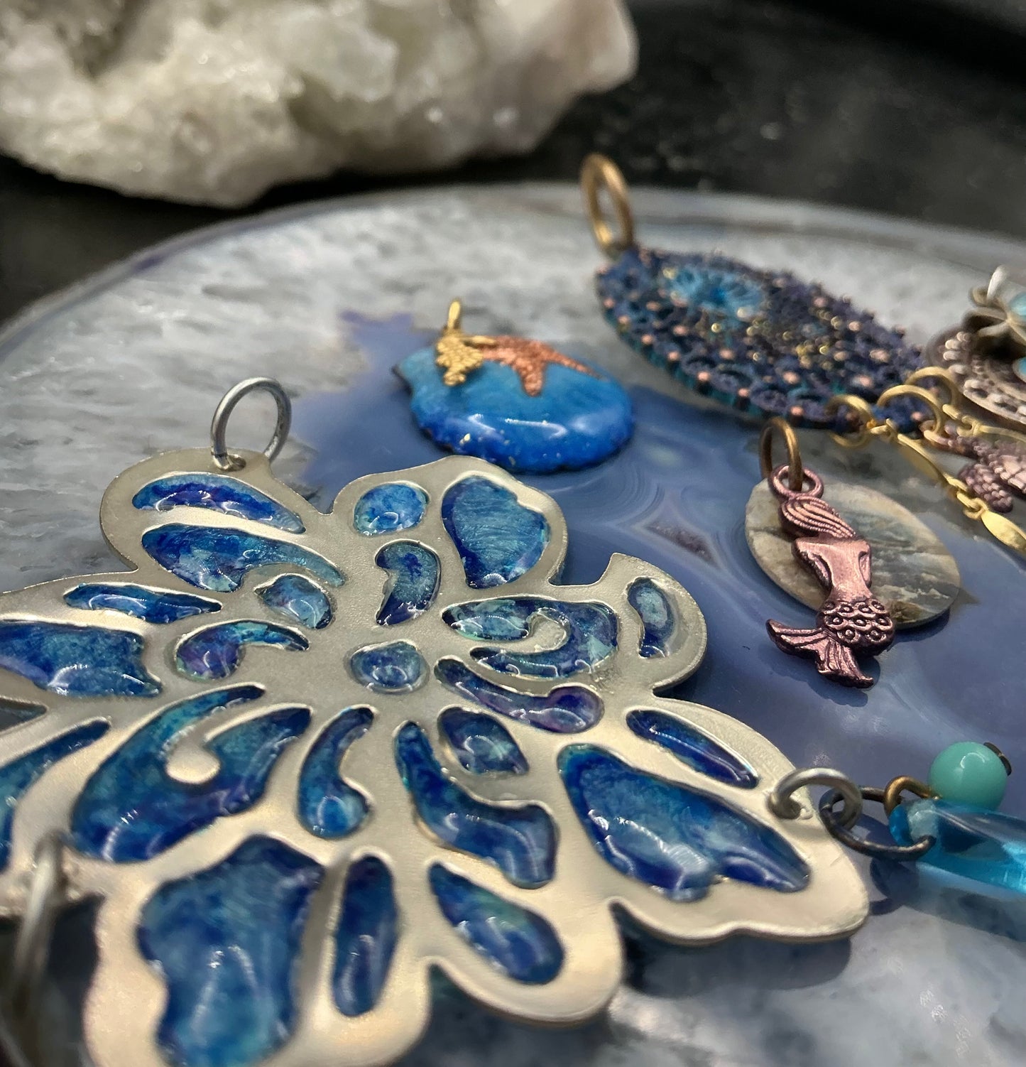 Island Reverie 5 Vintage Pendant Lot- VLS Idaho - 7/3/26
