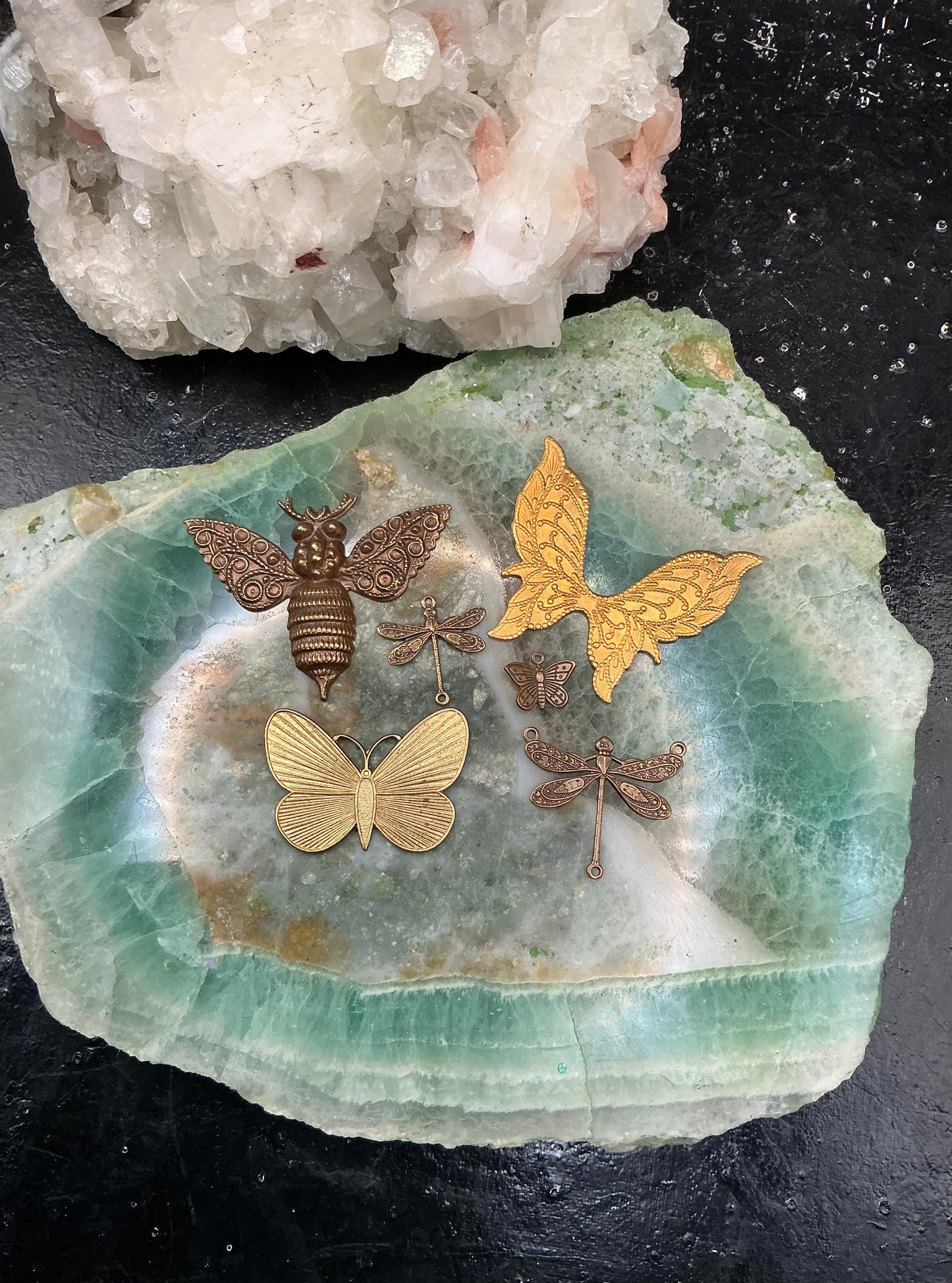 Heirloom Wings 6 Pc Vintage Vault Collection - VLS Idaho - 7/3/26