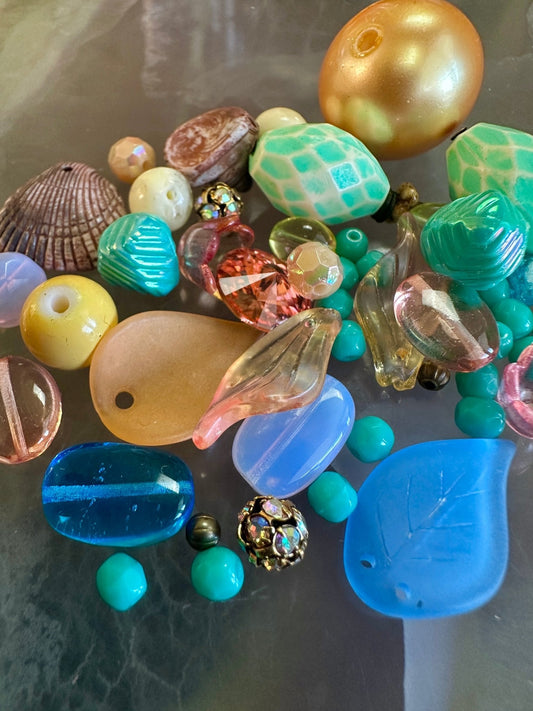 Caribbean Coral Crystal & Bead Mix - Vintaj Design - 3/26/2025 - Vintaj Live Shop