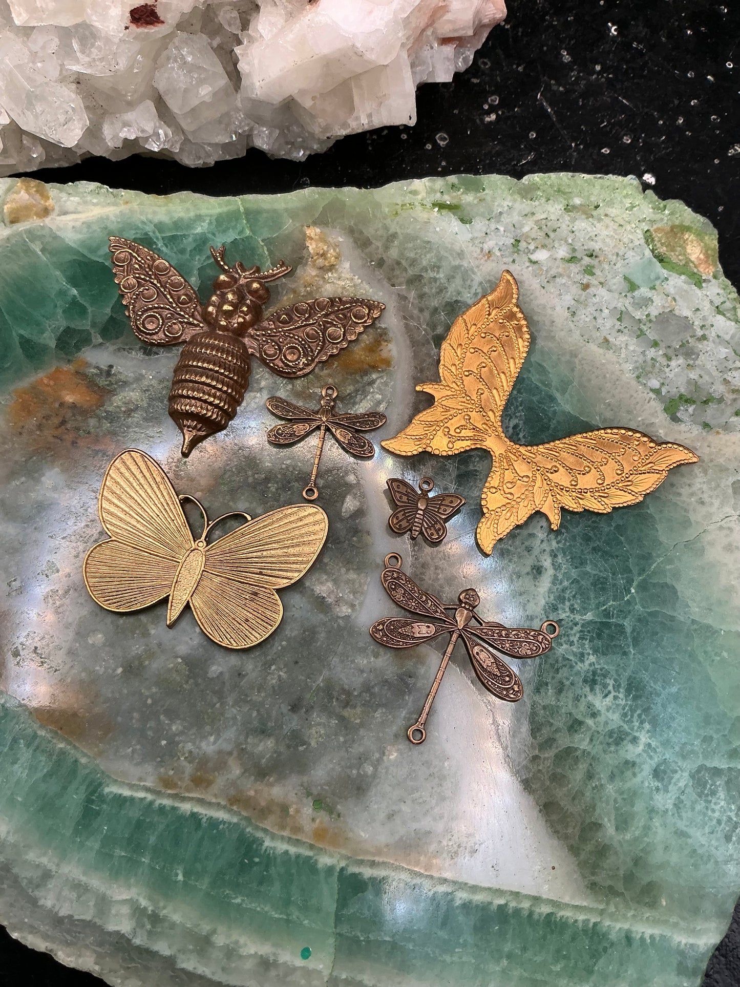 Heirloom Wings 6 Pc Vintage Vault Collection - VLS Idaho - 7/3/26