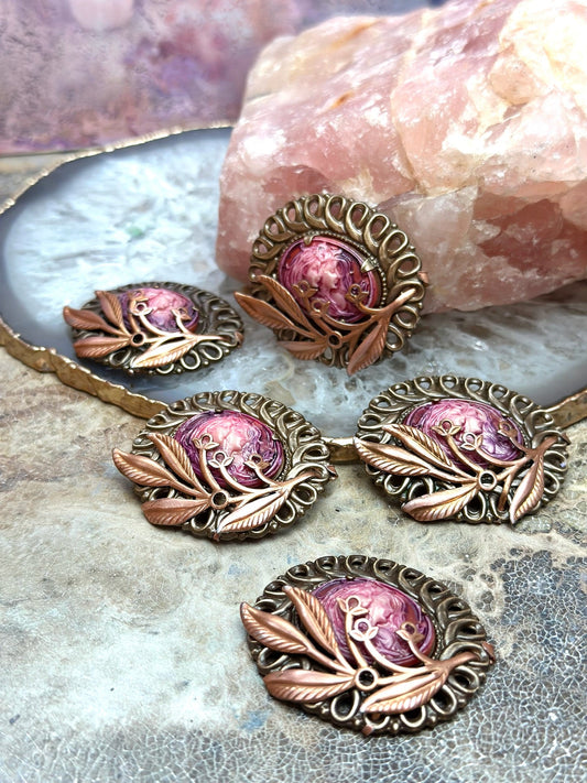Blooming Friendship - 1 Finished Pendant - Vintaj Design - 1/22/25 - Vintaj Live Shop
