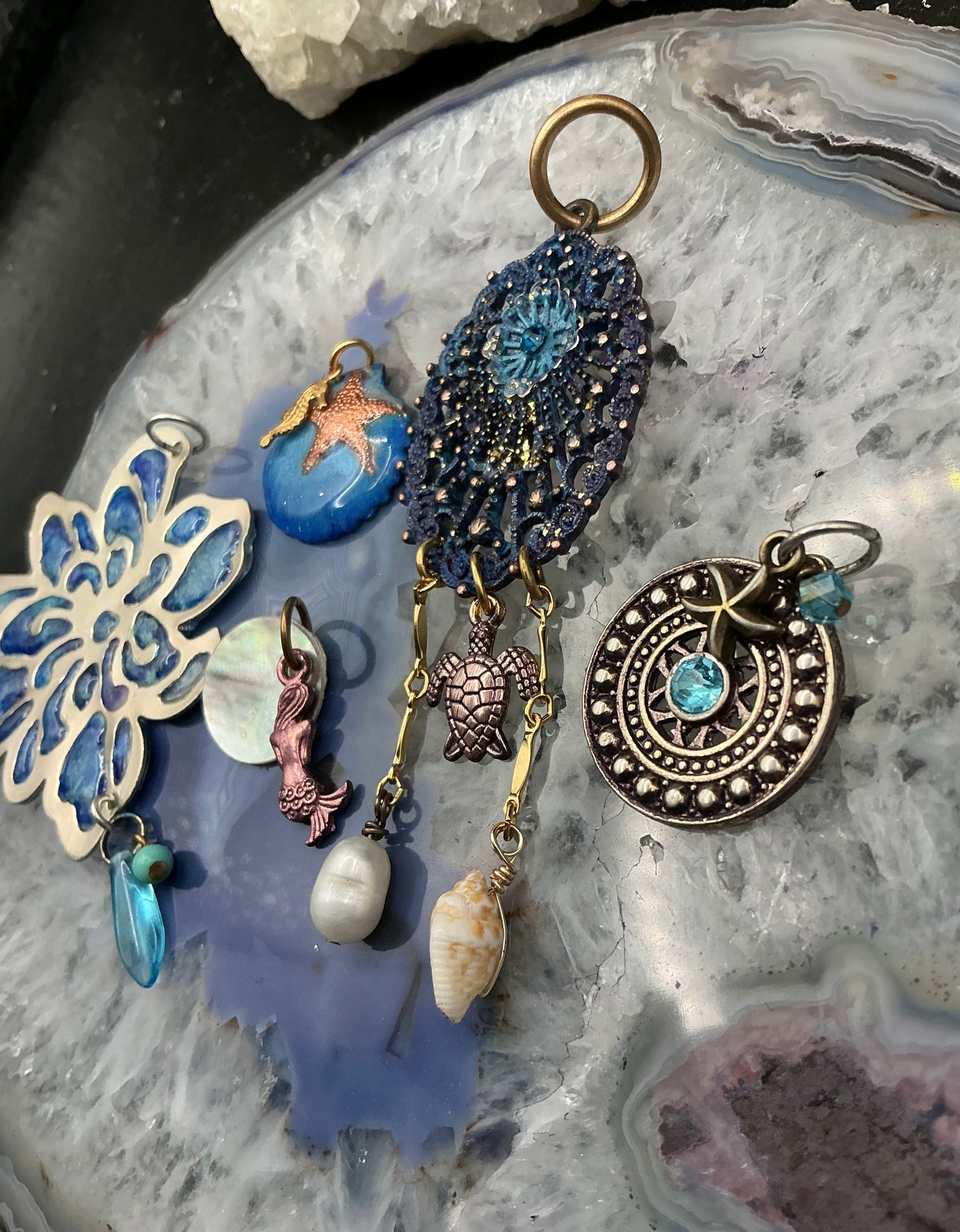 Island Reverie 5 Vintage Pendant Lot- VLS Idaho - 7/3/26