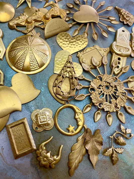 Assorted Vintage Stamping 2.2oz Variety Pack - Solid Brass - Vintaj Live Shop