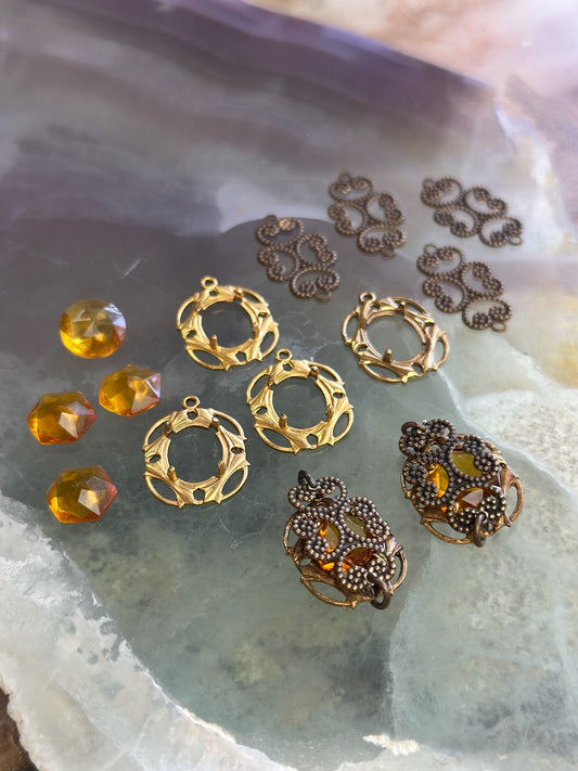 6 pc Amber Encased Glass Tension Wrap Kit - Vintaj Design - 3/26/2025 - Vintaj Live Shop
