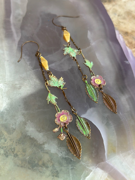 Flower Earrings Kit - Vintaj Design - 3/26/2025 - Vintaj Live Shop