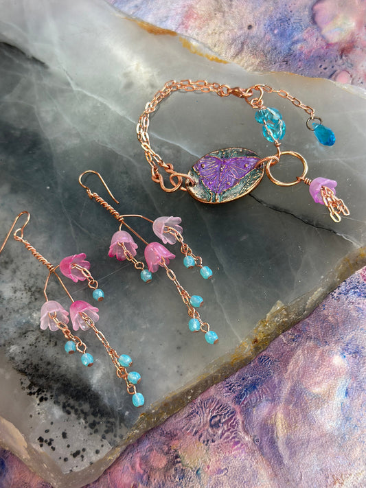Moon Meadow Moth Bracelet Earrings Kit - Vintaj Design - 4/9/2025