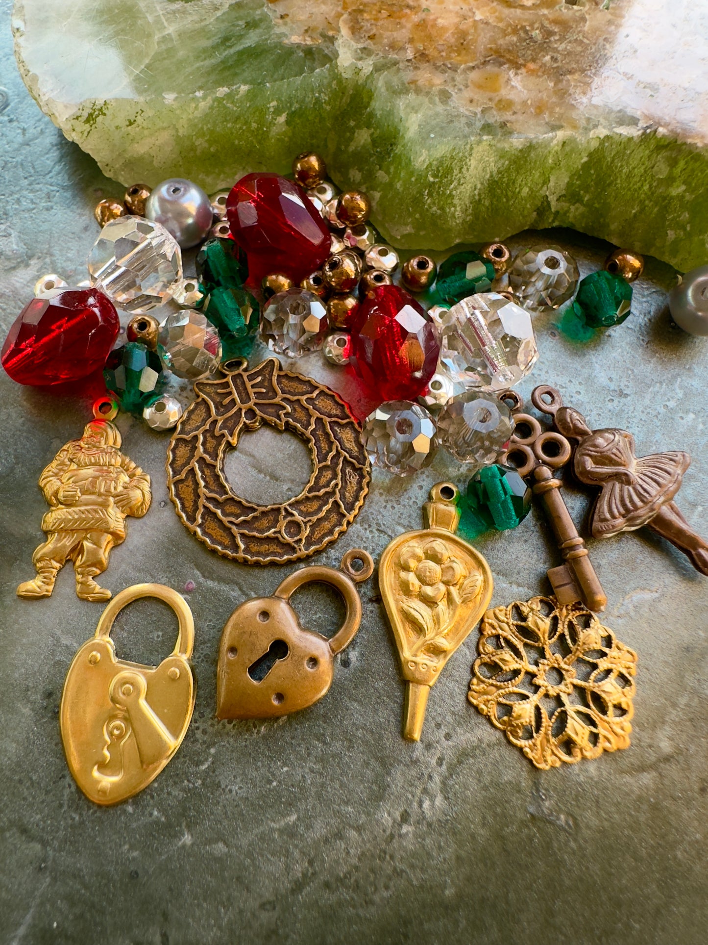 Storybook Christmas - Charms Beads Inspo Pack - Vintaj Idaho - 12/11/2025