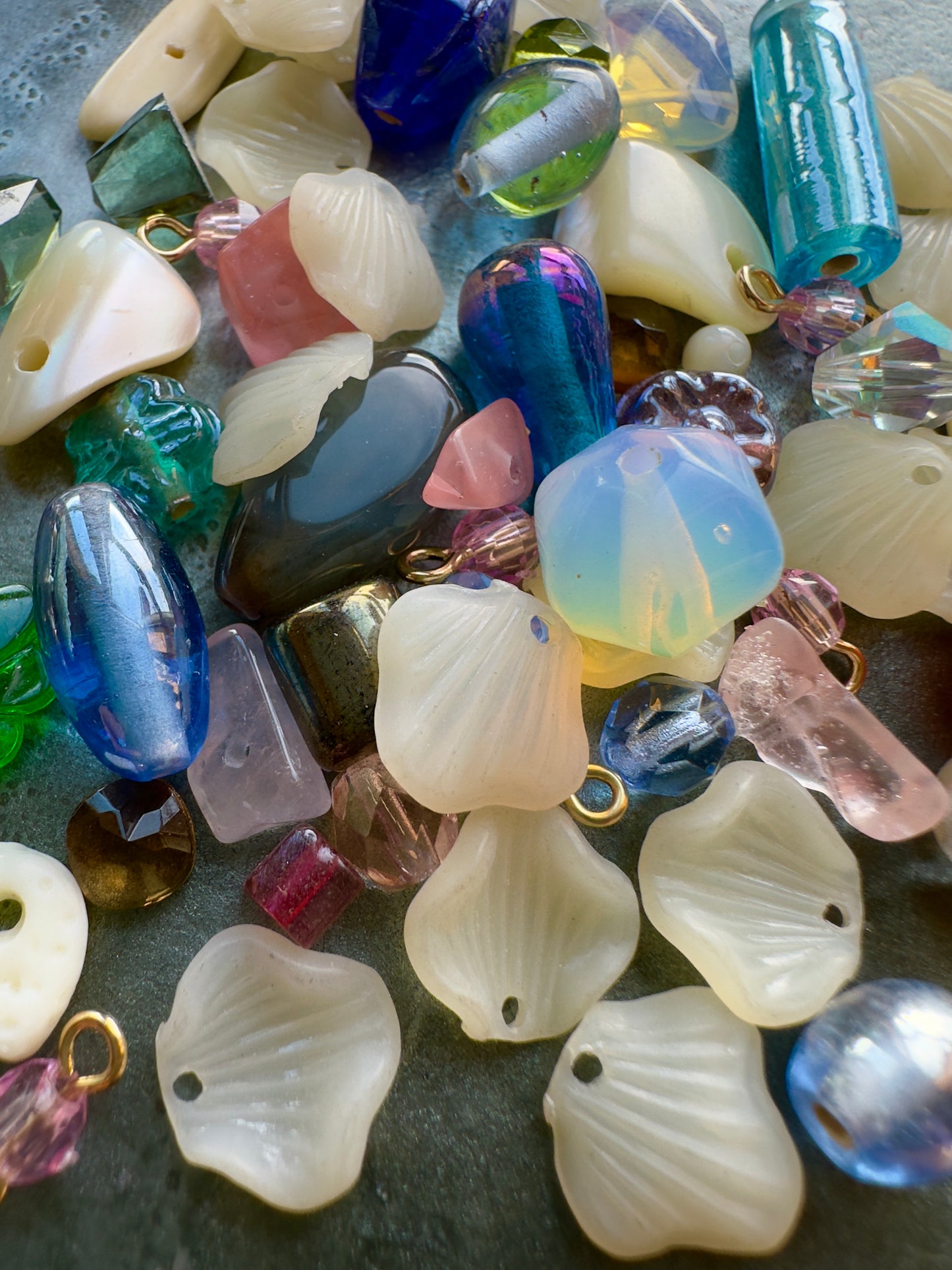 Sea Glass Shores - Vintage Bead Mix - Vintaj Idaho Design - 12/11/2025