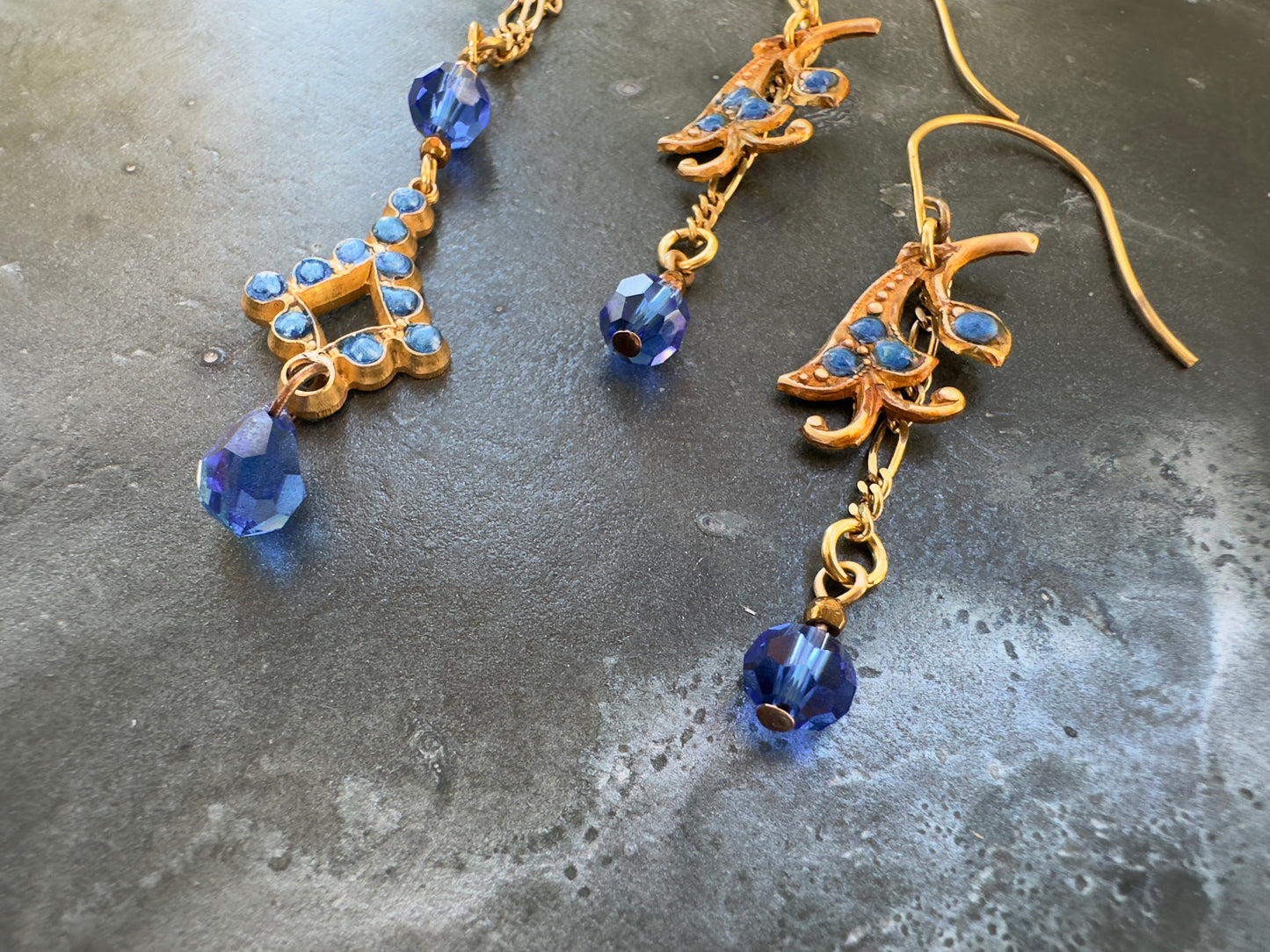 Gilded Sapphire - Vintage Pendant & Earring Kit - Vintaj Idaho Design - 10/29/2025