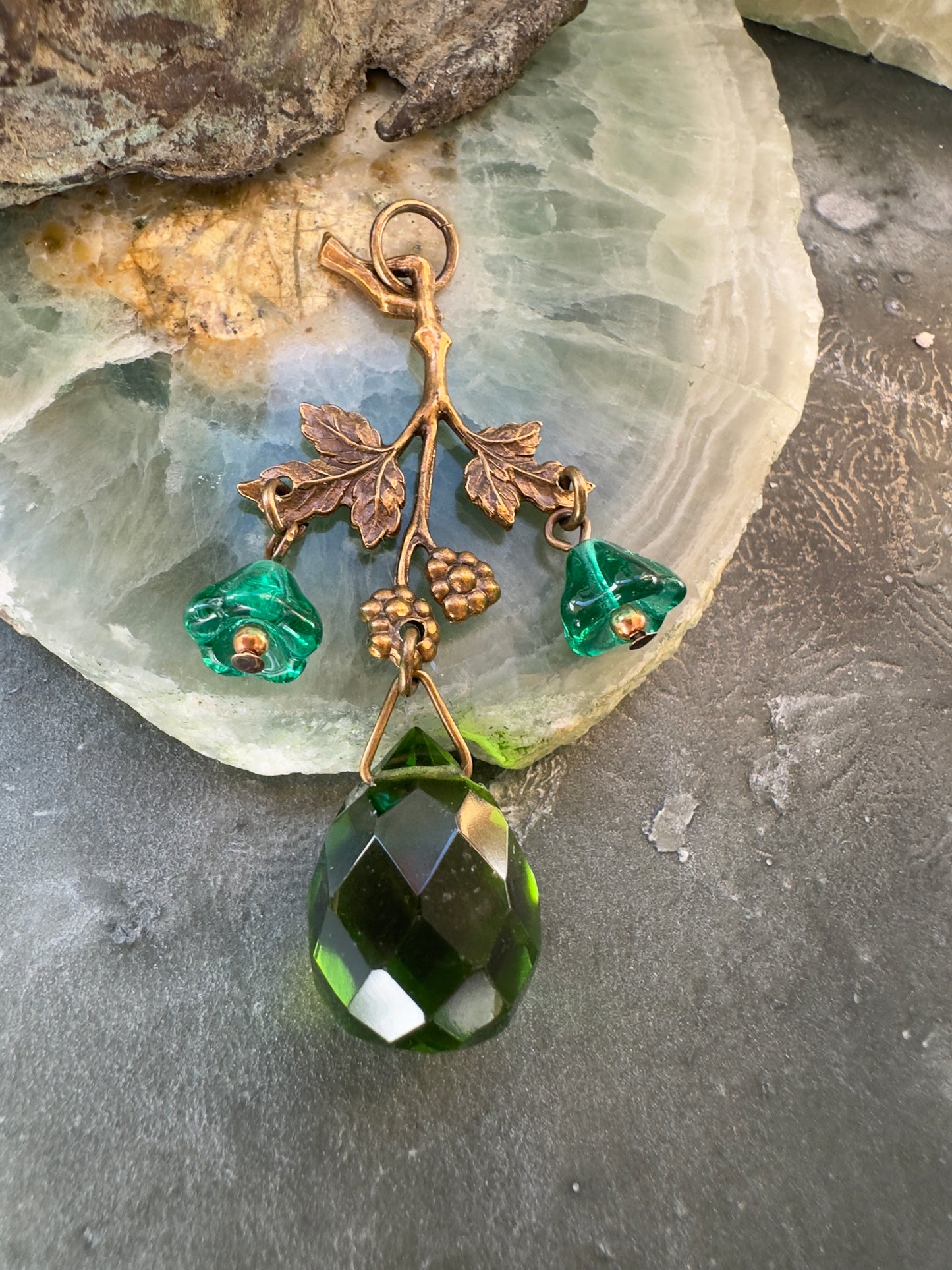 Budding Romance - Vintage Pendant Kit - Vintaj Idaho Design - 10/29/2025