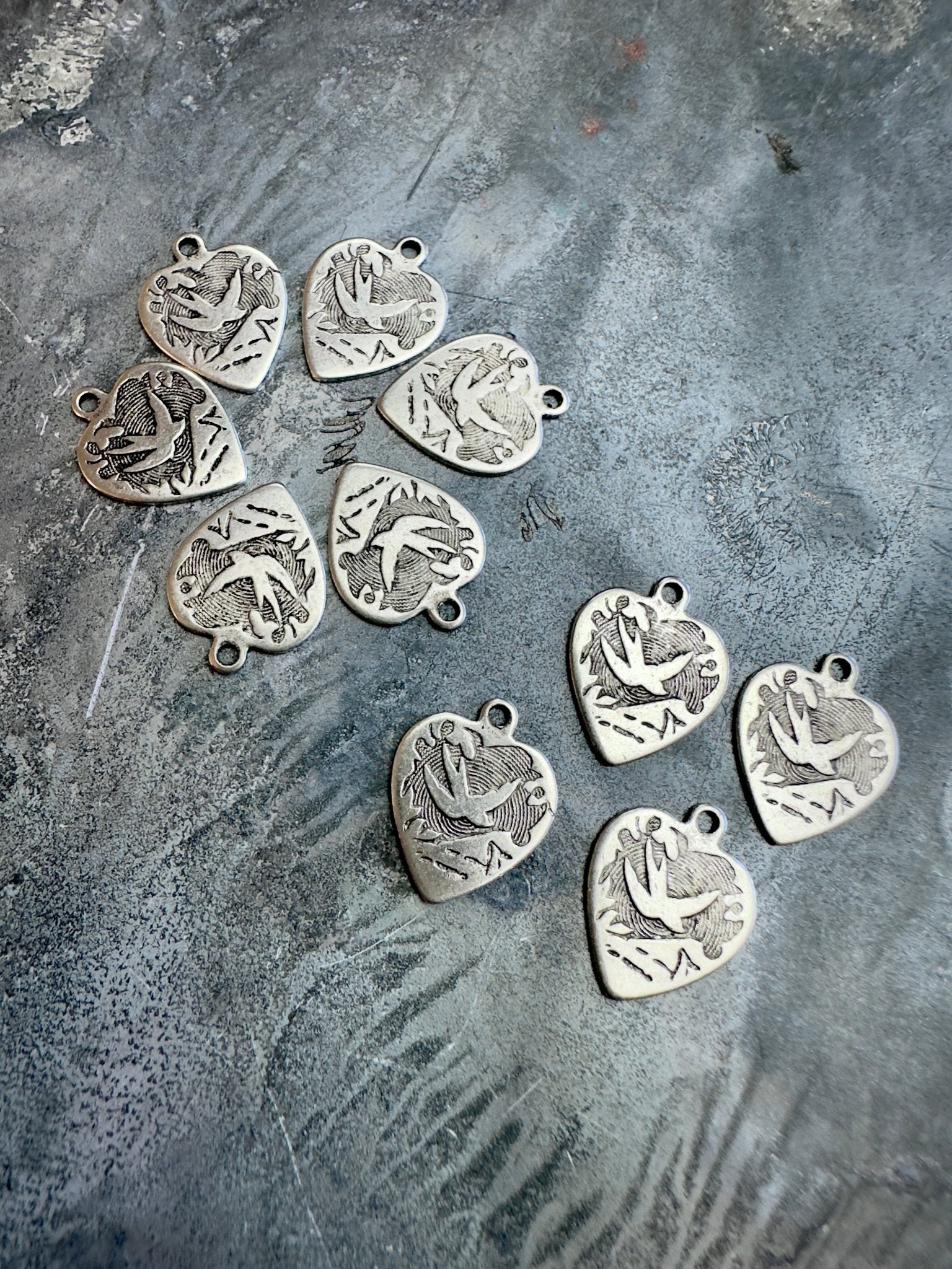 10 pcs Sparrow Heart - BULK UP - Vintaj Design - 1/22/25 - Vintaj Live Shop