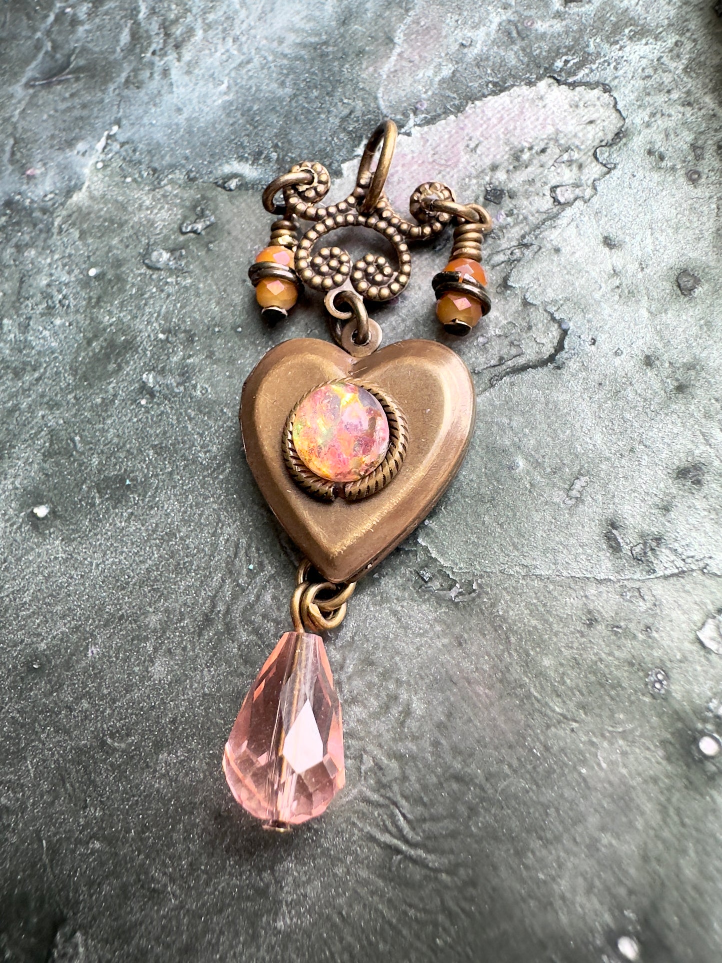 Thorn Maiden’s Heart - Vintage Drop Pendant Kit - Vintaj Idaho Design - 11/5/2025