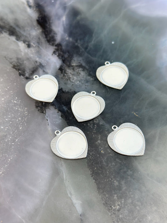 5 pcs Heartburst Bezel - BULK UP - Vintaj Design - 12/23/24