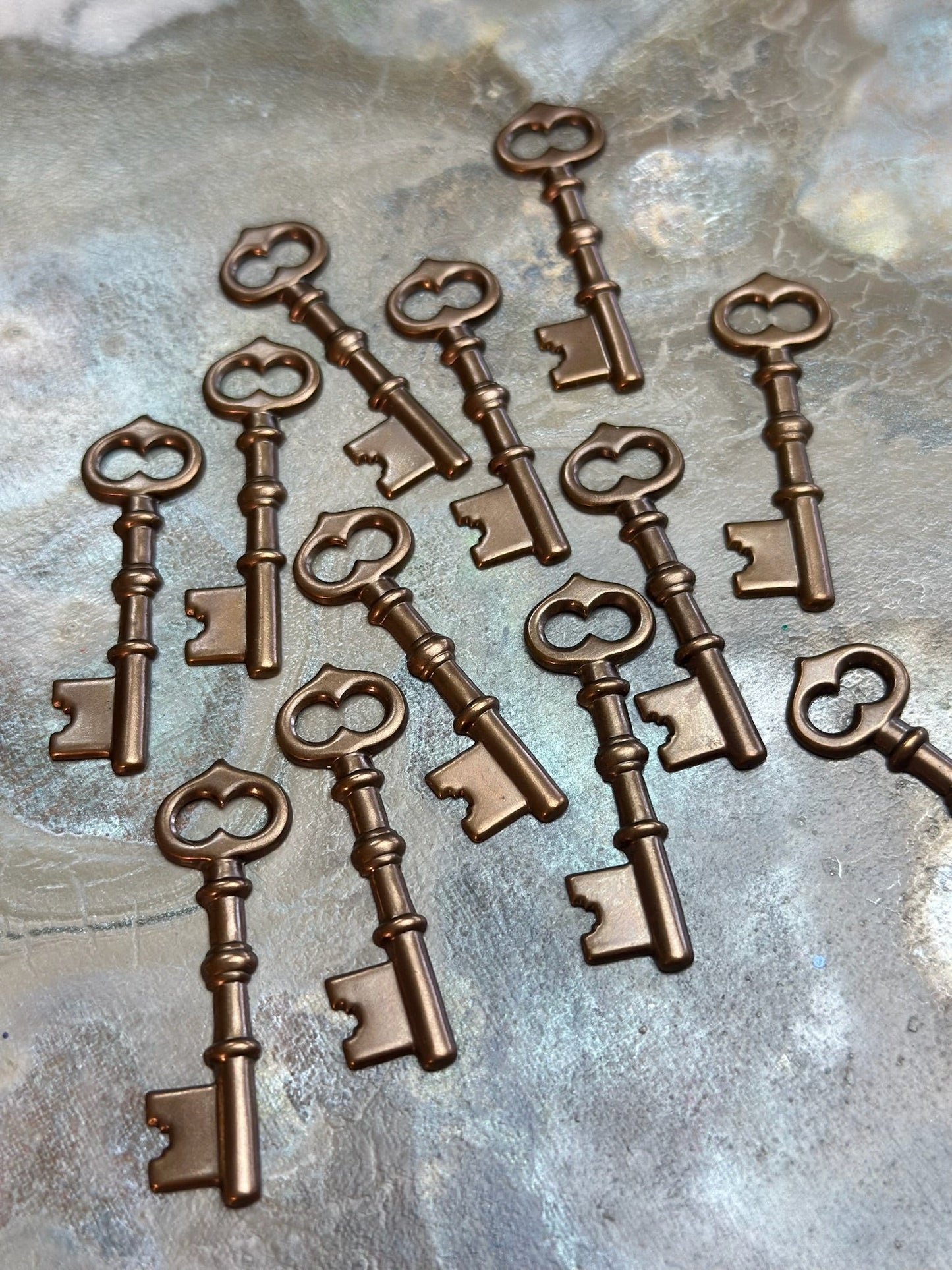 12 Pcs Skeleton Key - BULK UP - Vintaj Design - 1/8/25