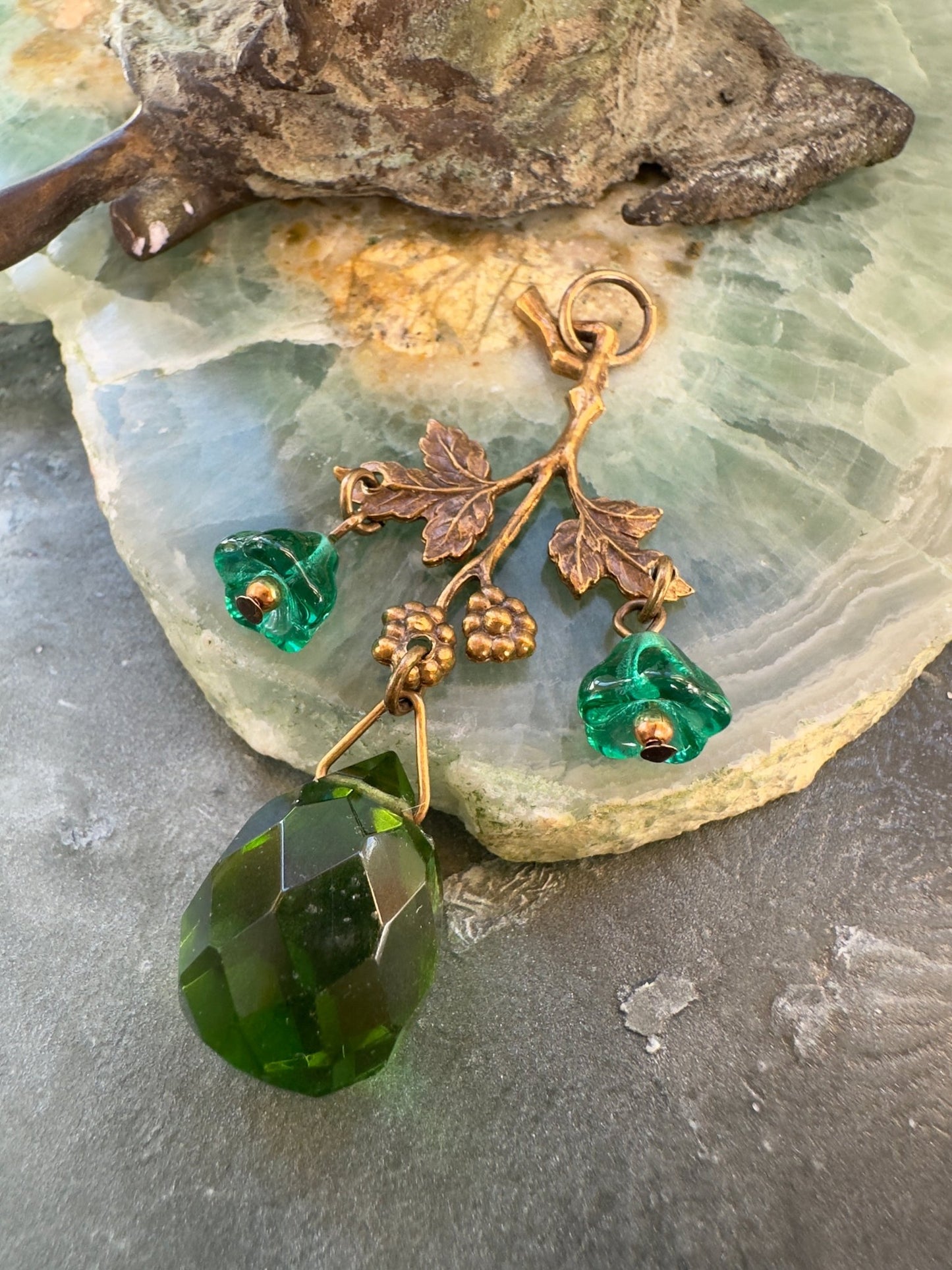 Budding Romance - Vintage Pendant Kit - Vintaj Idaho Design - 10/29/2025 - Vintaj Live Shop ID