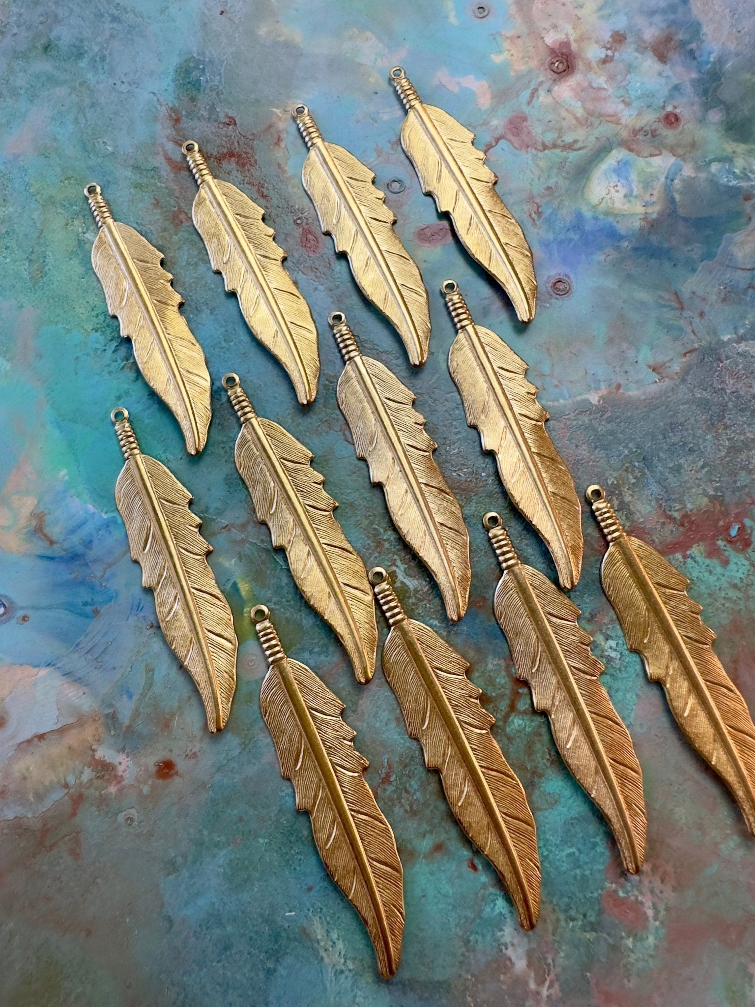BULK UP - Native Feather 12 Pcs Pendants - Vintaj - 8/21 - Vintaj Live Shop ID