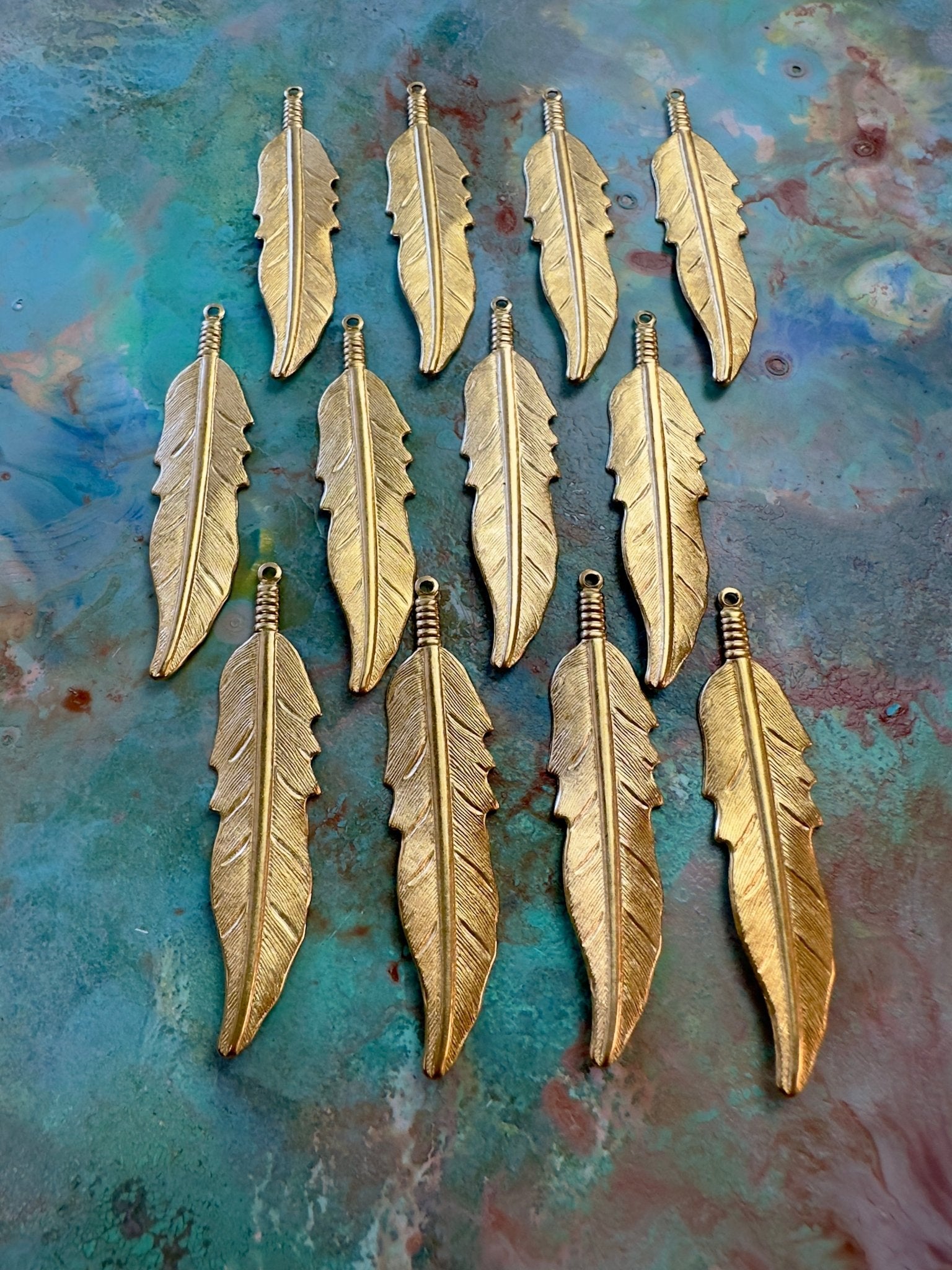 BULK UP - Native Feather 12 Pcs Pendants - Vintaj - 8/21 - Vintaj Live Shop ID
