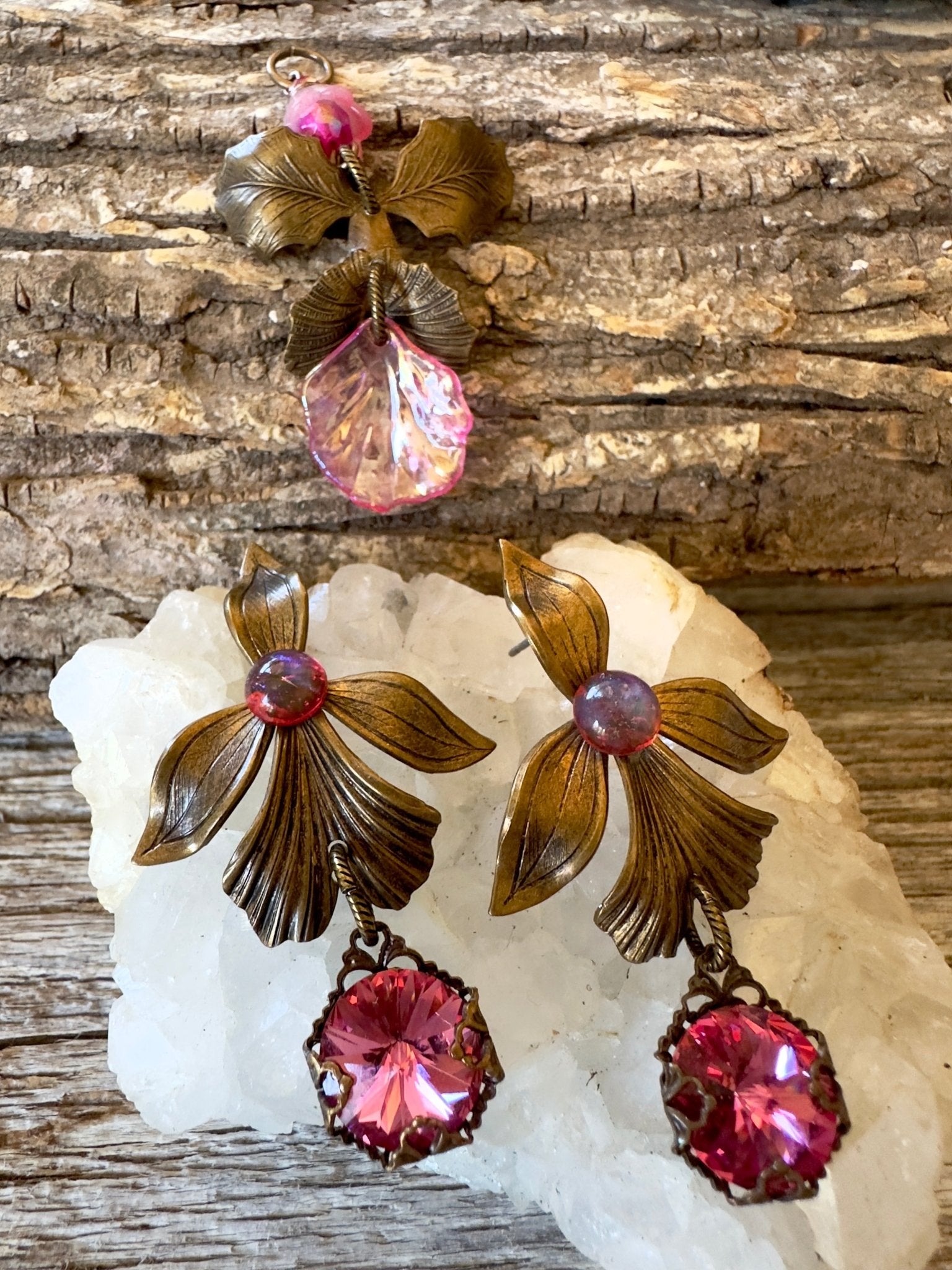 Calla Lily Ember - Pendant Earrings Kit - 5/23/2025 - Vintaj Live Shop ID