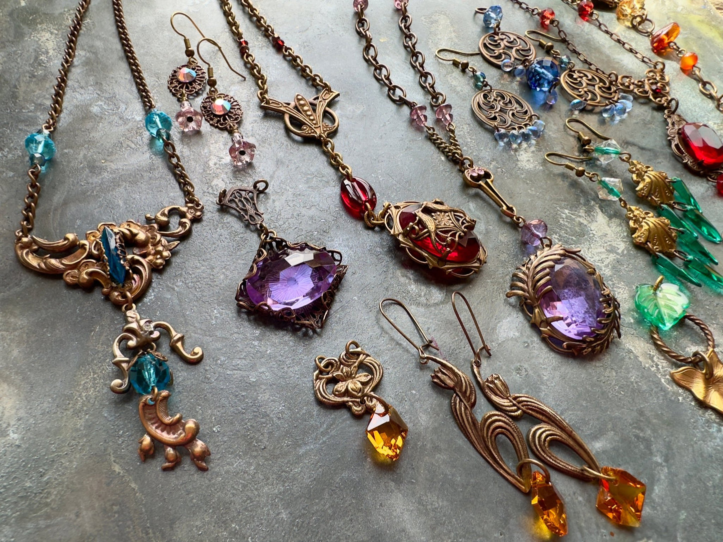 CZECH It Out - FULL DAY LOOT - Vintaj Idaho Design - 10/1/2025 - Vintaj Live Shop ID