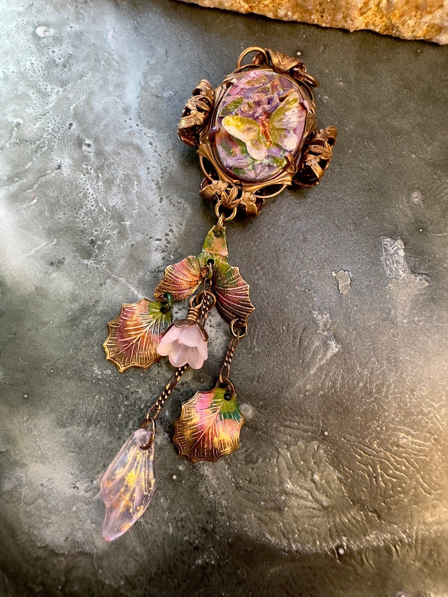 Dancing Daydream - Vintage Pendant Kit - Vintaj Idaho Design - 10/22/2025 - Vintaj Live Shop ID
