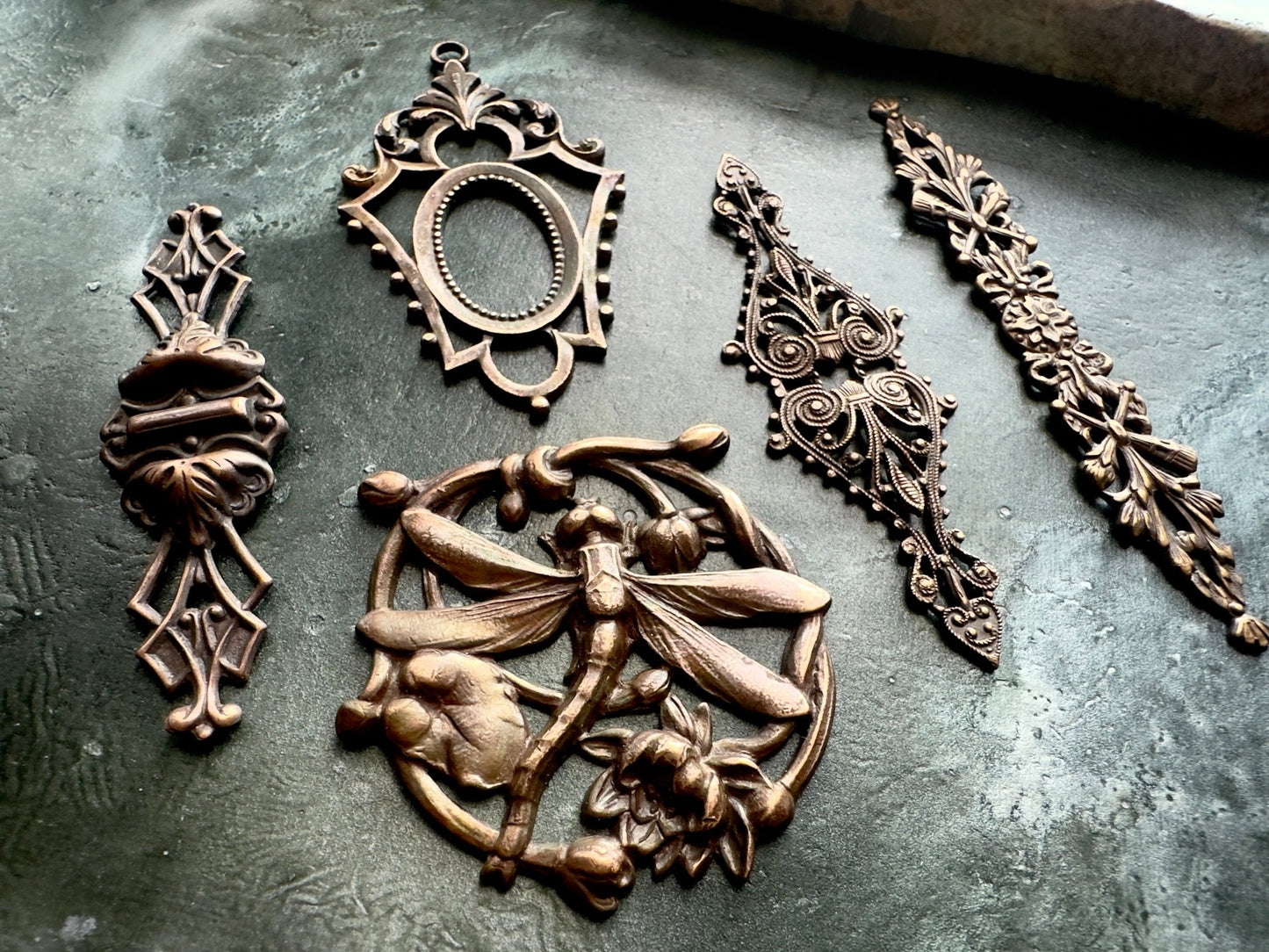 Dragonfly’s Lair - Filigree 5 Pc Vintage Vault Collection - Vintaj Idaho - 01/09/2026 - Vintaj Live Shop ID