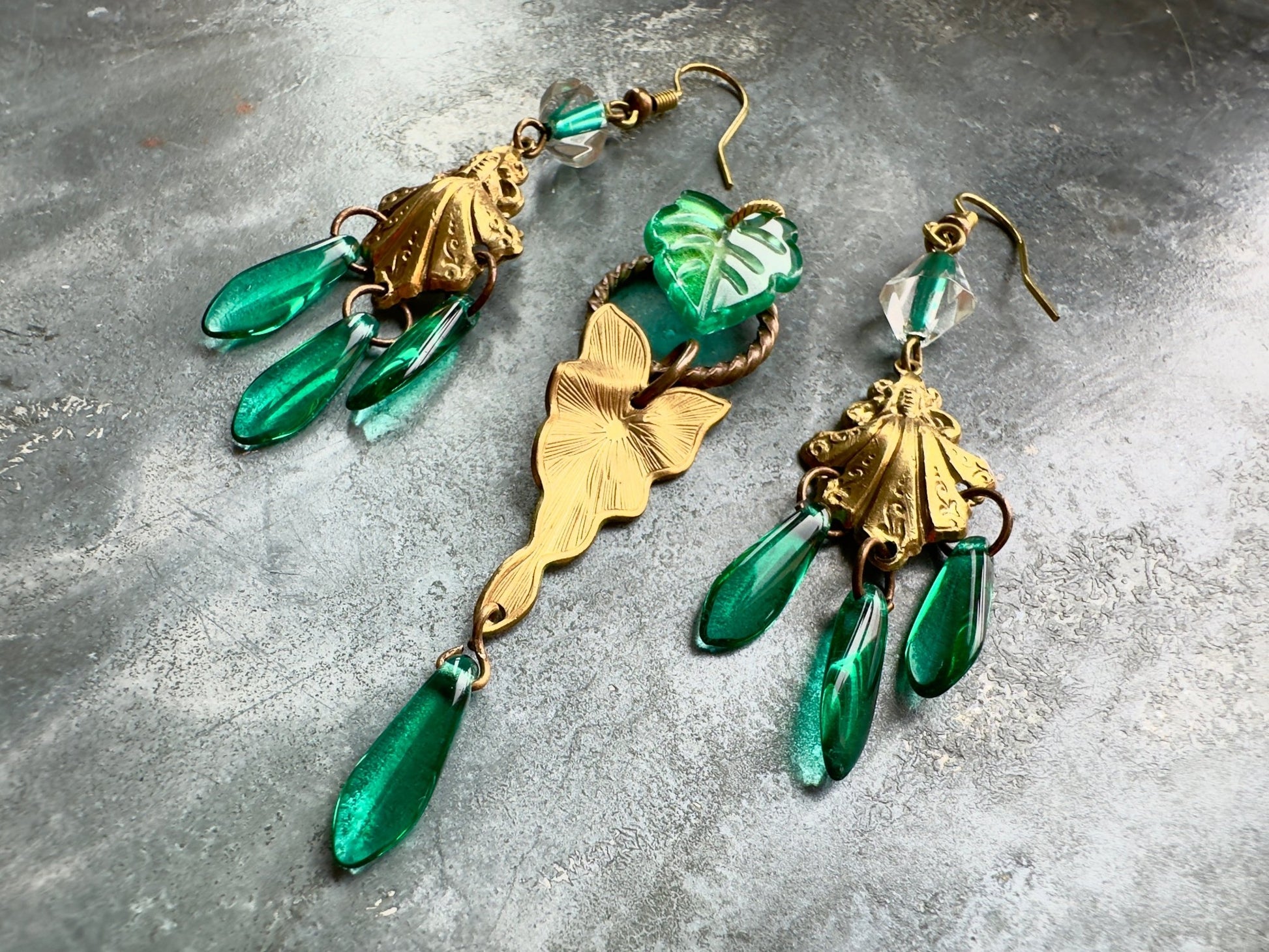 Emerald Falls - Pendant & Earring Kit - Vintaj Idaho Design - 10/1/2025 - Vintaj Live Shop ID