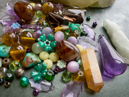 Fairy full Fern Gem - Large 2.5 Oz Vintage Deluxe Bead Mix - Vintaj Idaho Design - 01/20/2026 - Vintaj Live Shop ID