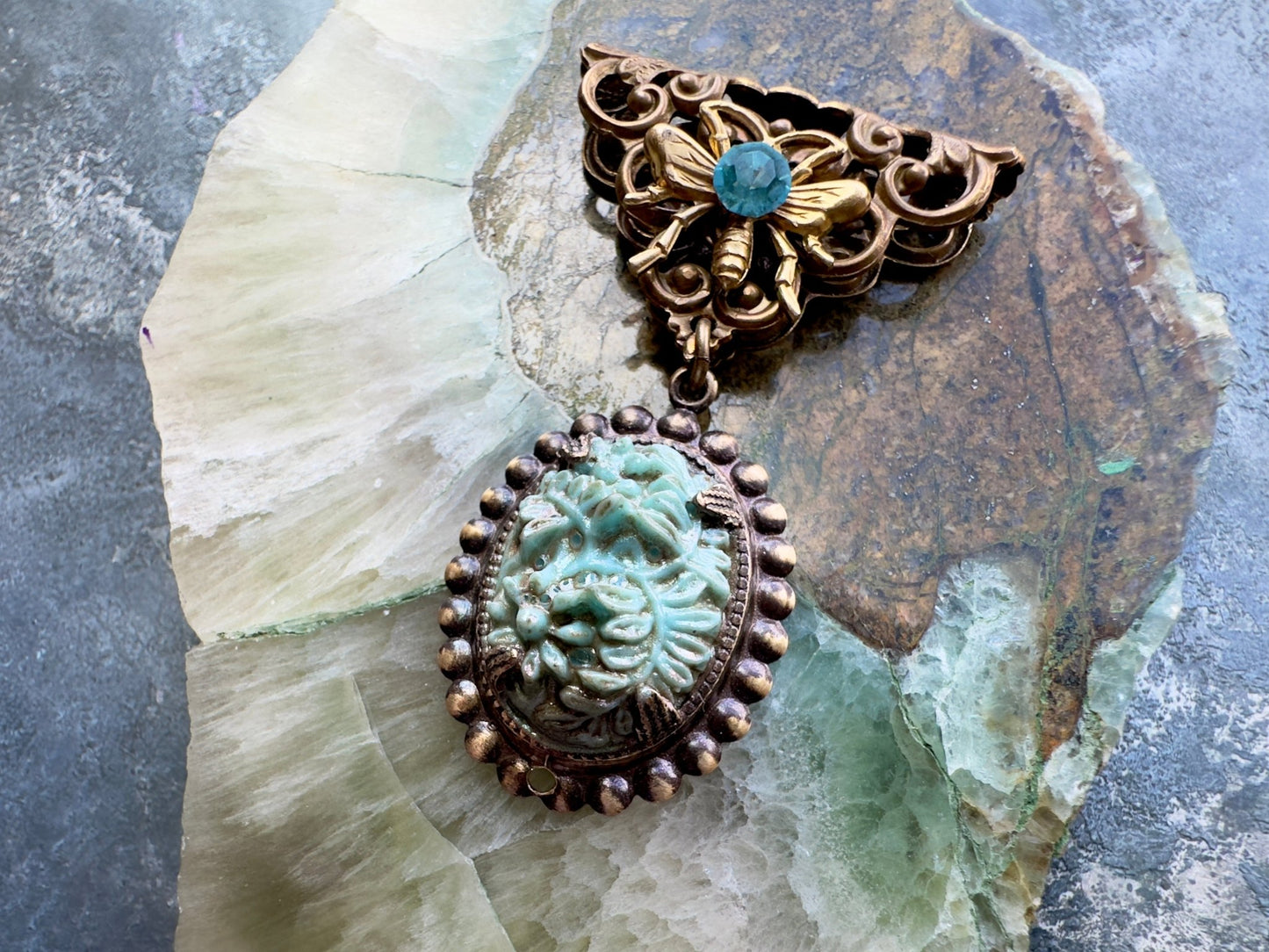 Fleur De Bee Pendant Kit - Vintaj Idaho Design - 8/6/2025 - Vintaj Live Shop ID