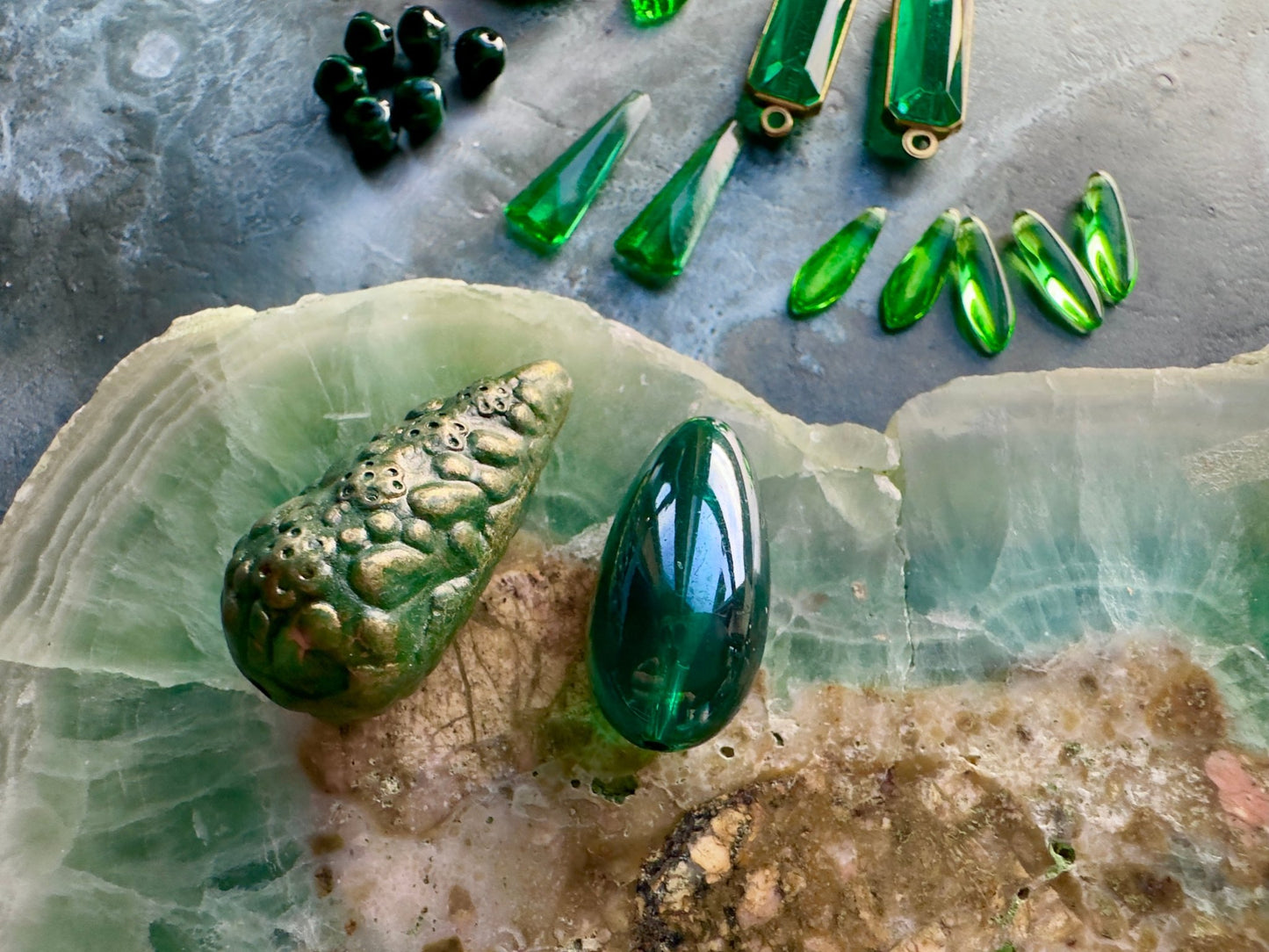 Forever Evergreen - 36 Pc Vintage Rare Bead Pendant Inspo Lot - Vintaj Idaho Design - 12/17/2025 - Vintaj Live Shop ID