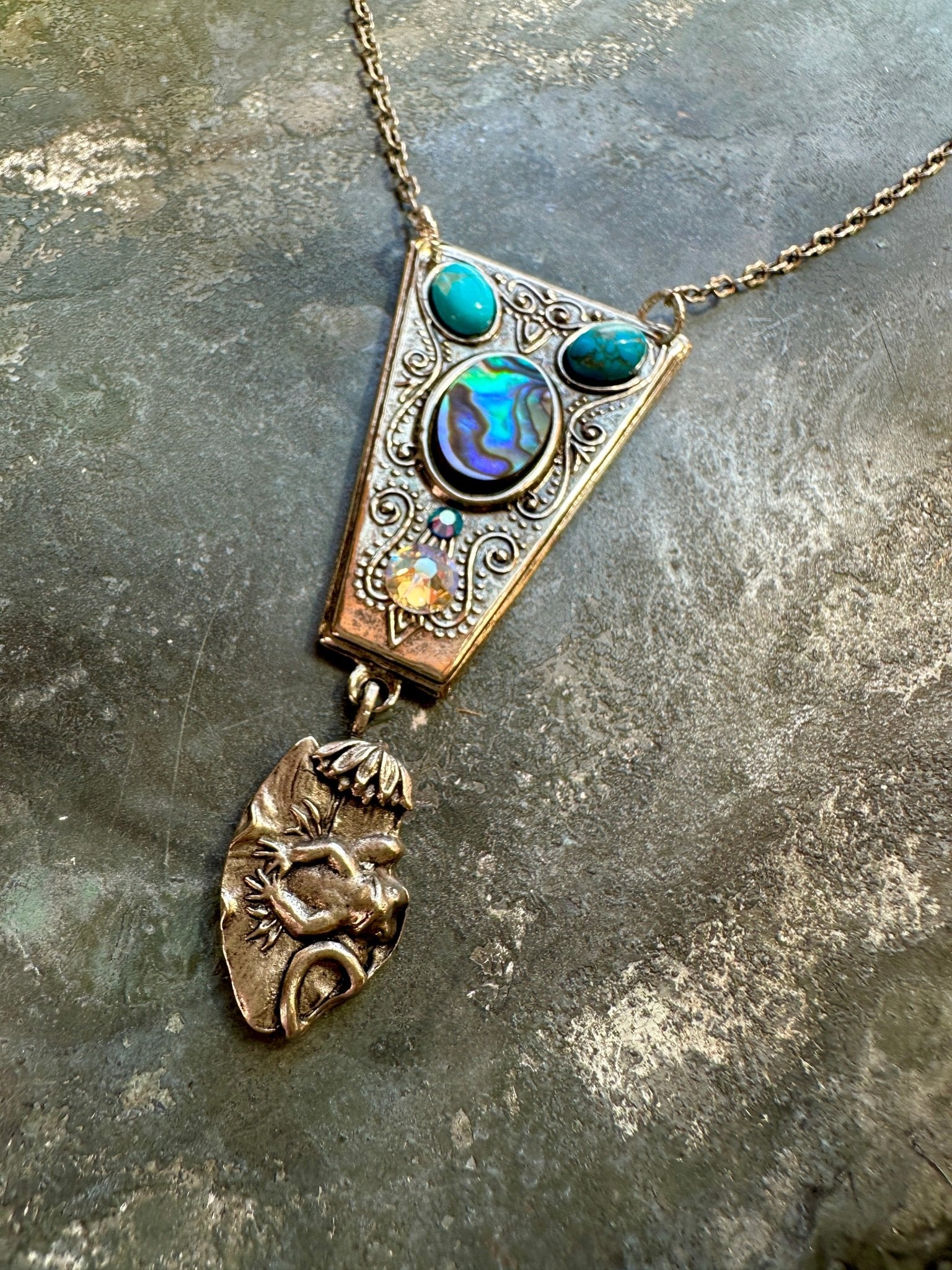 Frog Princess - Handmade Finished Necklace - Vintaj Idaho Design - 9/10/2025 - Vintaj Live Shop ID