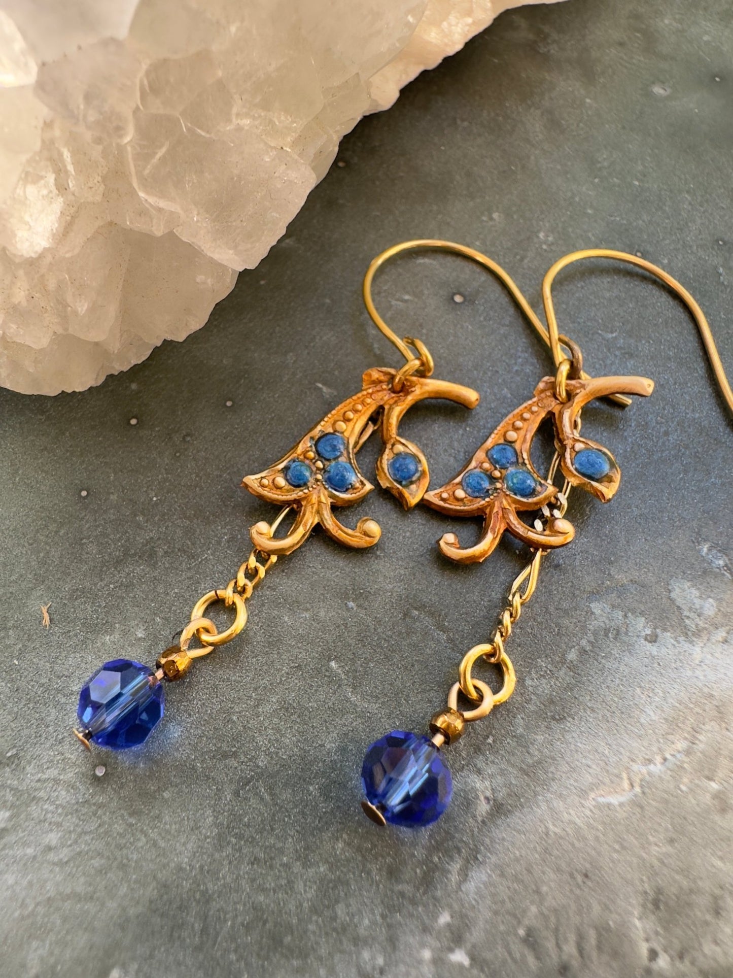 Gilded Sapphire - Vintage Pendant & Earring Kit - Vintaj Idaho Design - 10/29/2025 - Vintaj Live Shop ID