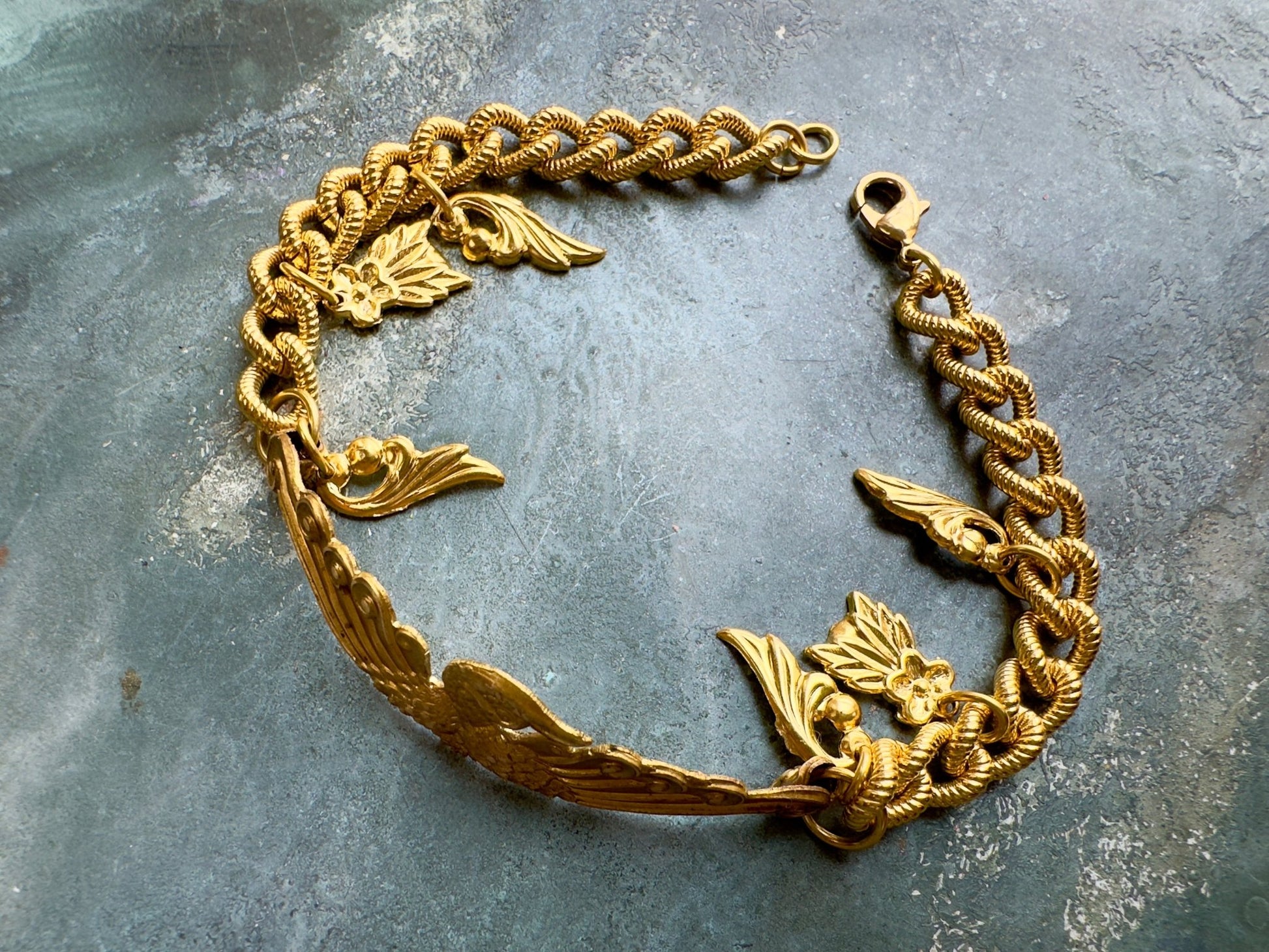 Gilded Wings - Bracelet Kit - Vintaj Idaho Design - 8/27/2025 - Vintaj Live Shop ID